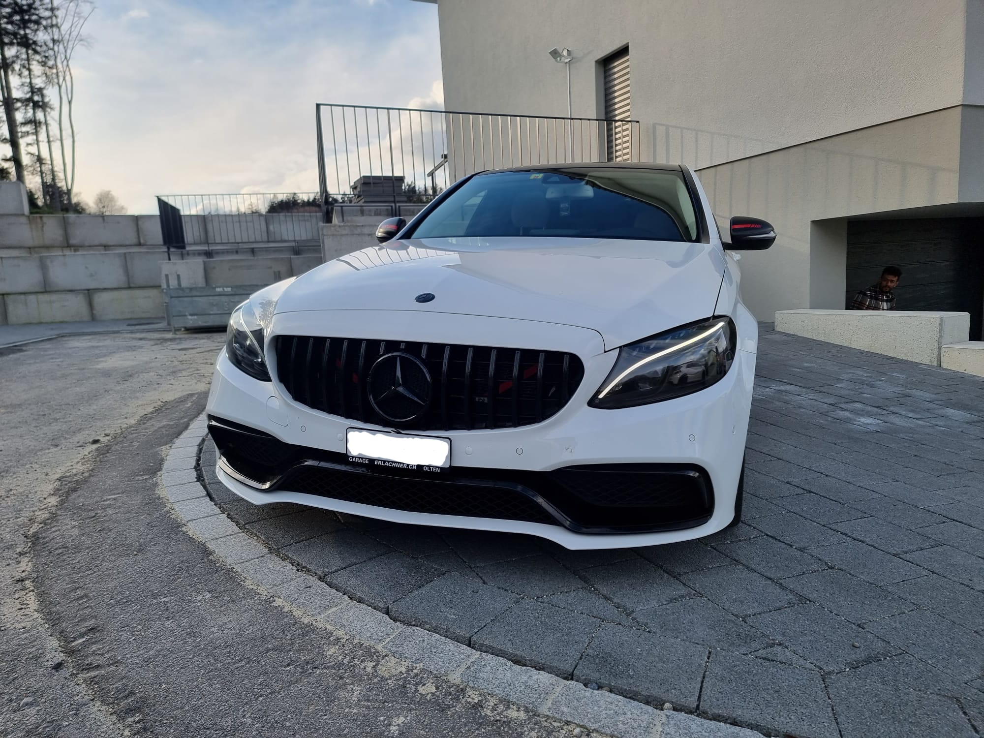 MERCEDES-BENZ C 220