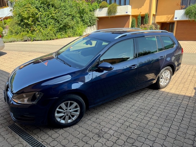 VW Golf Variant 1.4 TSI Highline DSG