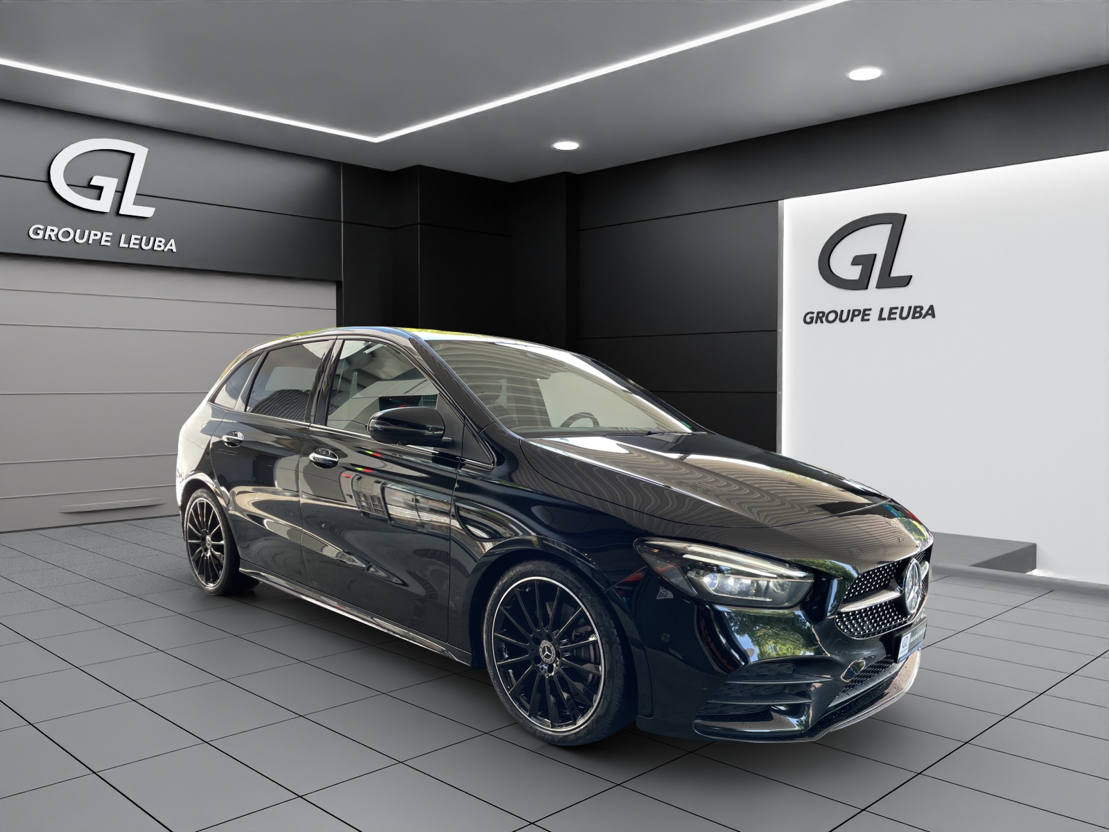 MERCEDES-BENZ B 220 4Matic AMG Line 7G-DCT