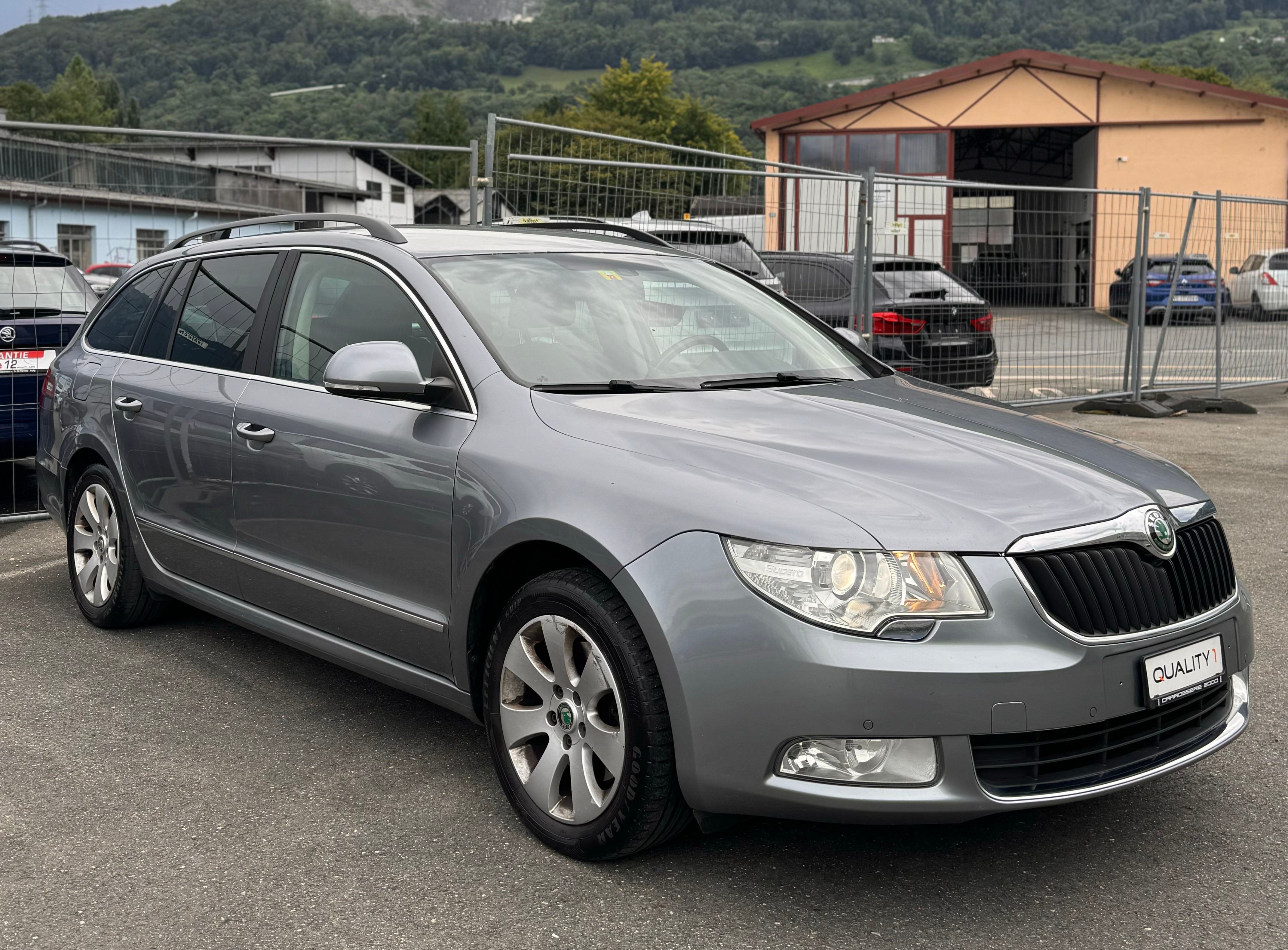 SKODA Superb Combi 2.0 TDi Ambition 4x4 DSG