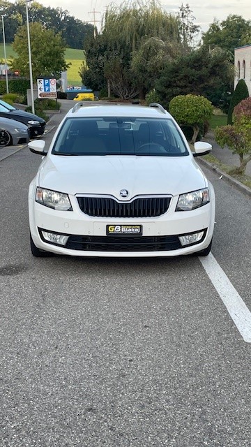 SKODA Octavia Combi 1.6 TDI Ambition 4x4