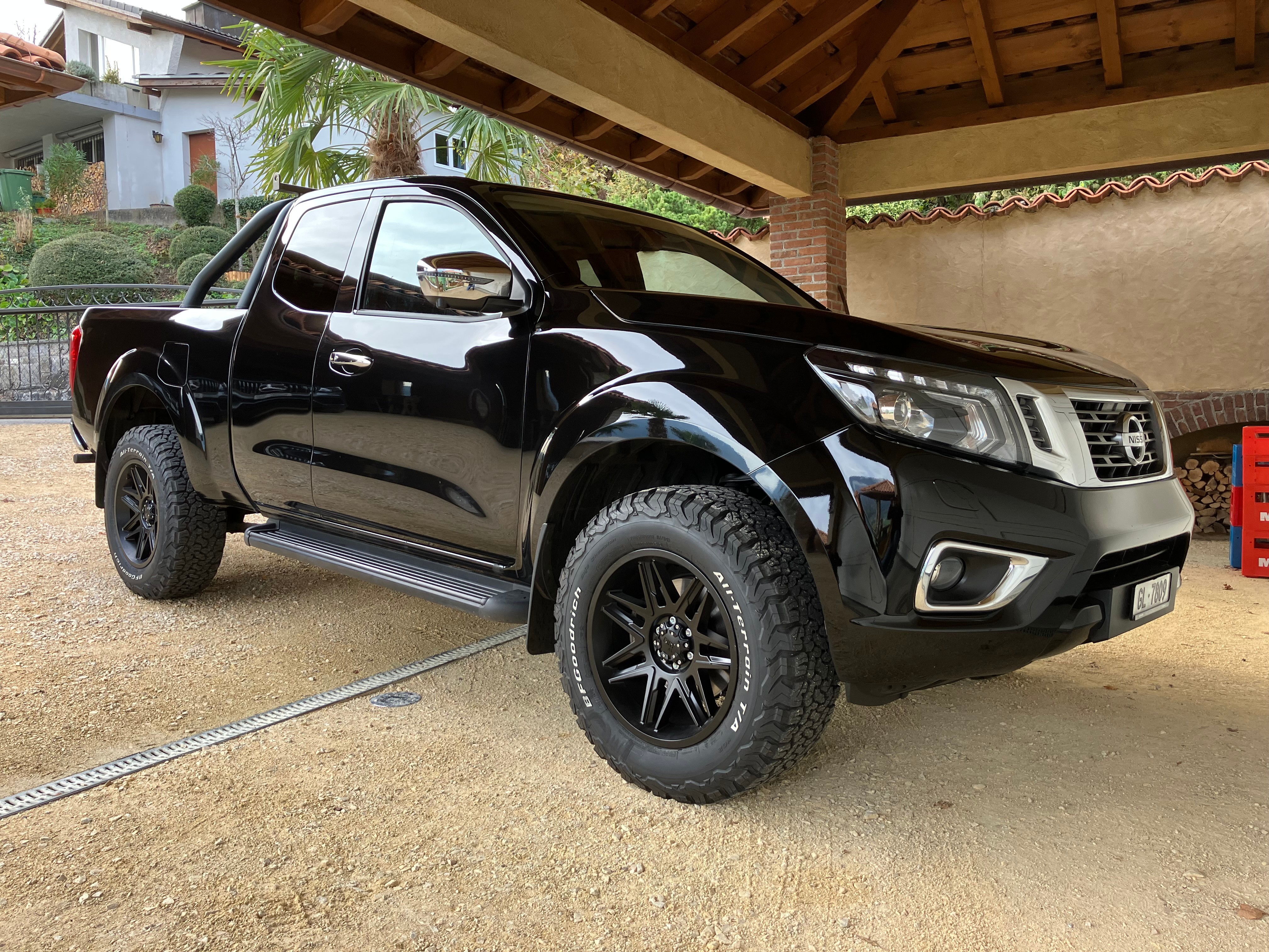 NISSAN Navara King Cab N-Connecta 2.3 dCi 4WD