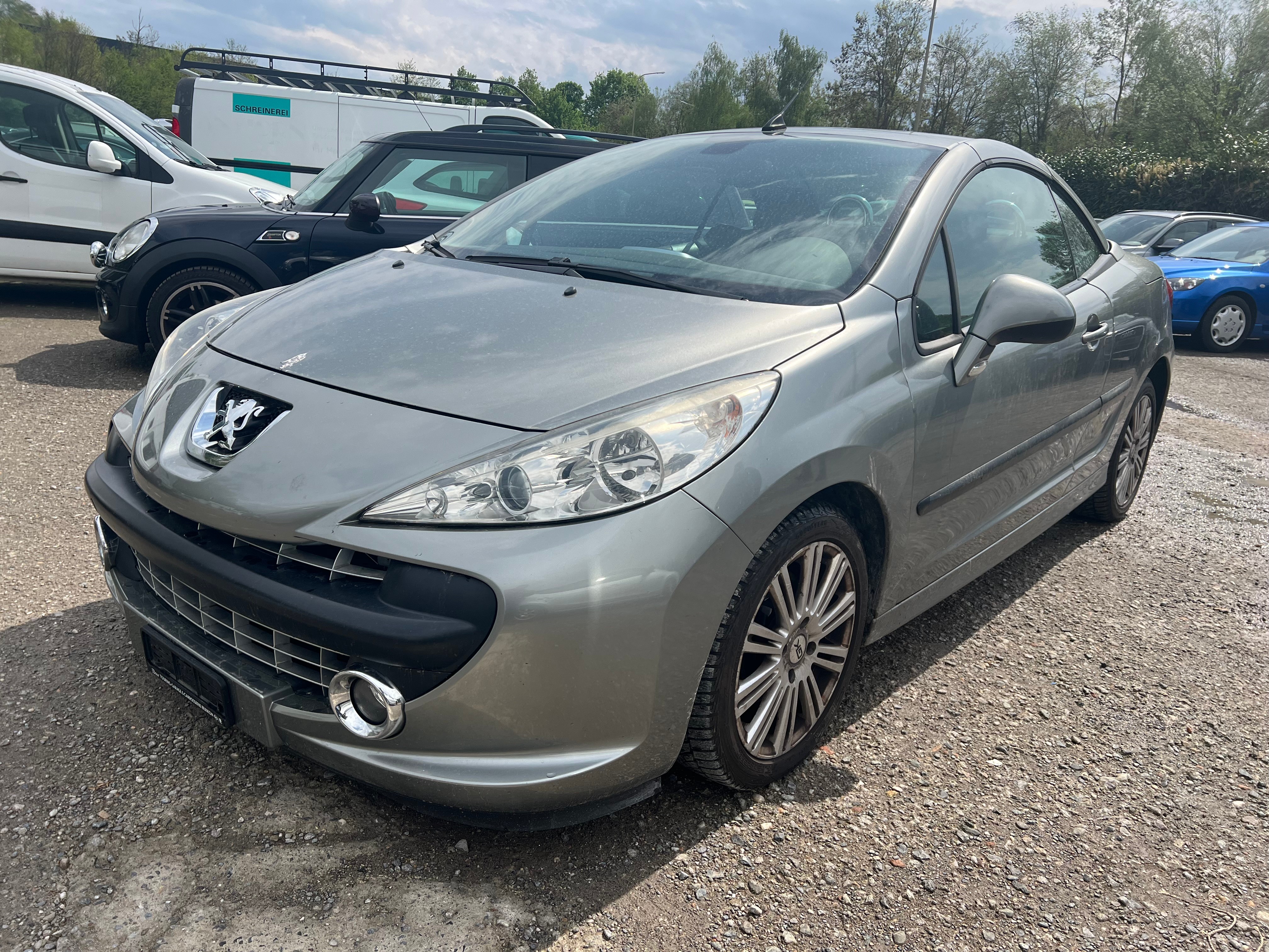 PEUGEOT 207 CC 1.6 16V Turbo Sport