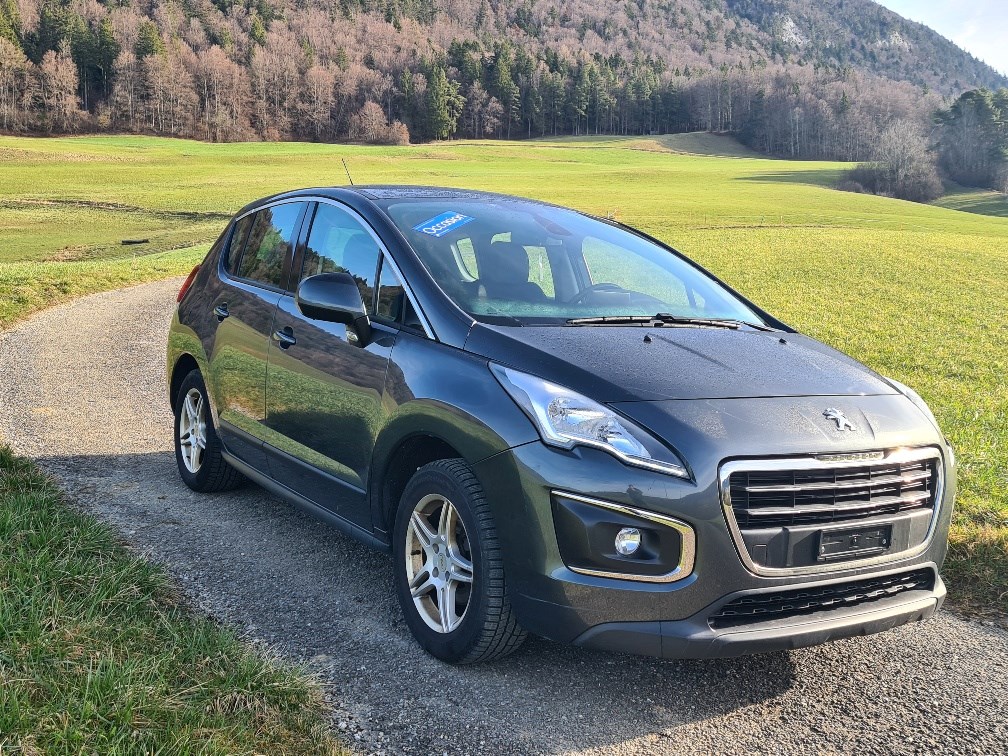 PEUGEOT 3008 1.2 Pure Tech Sensation