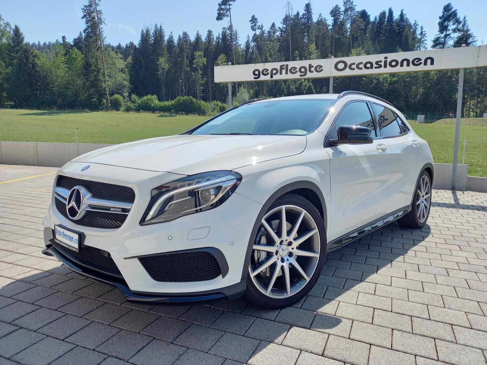 MERCEDES-BENZ GLA 45 AMG 4Matic 7G-DCT