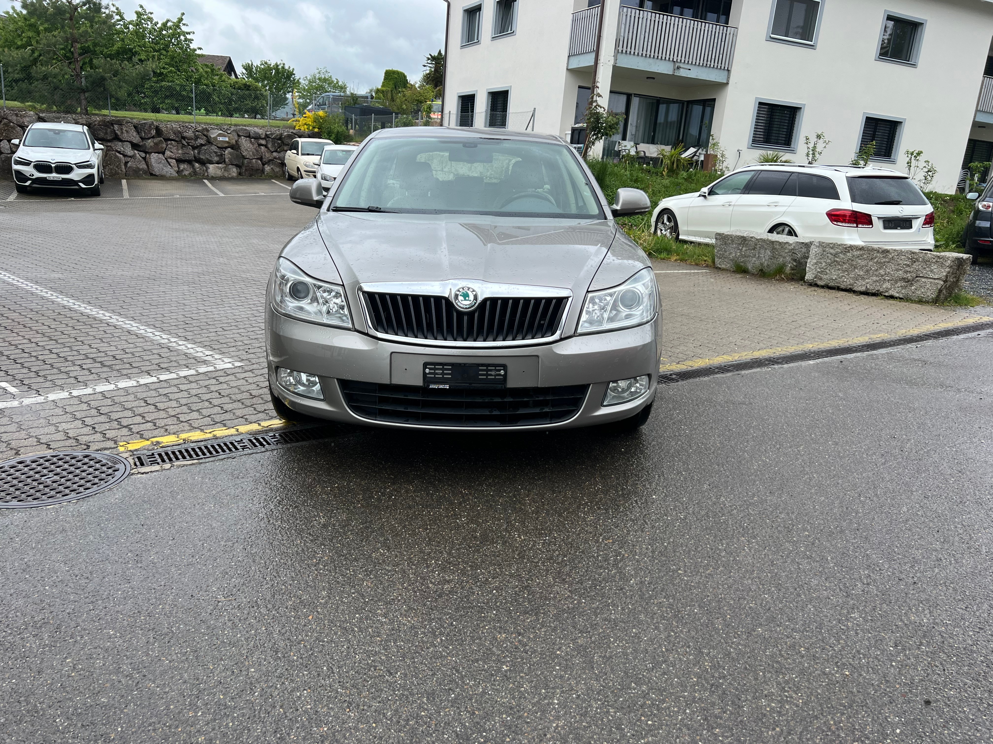 SKODA Octavia Combi 1.8 TSI Elegance DSG