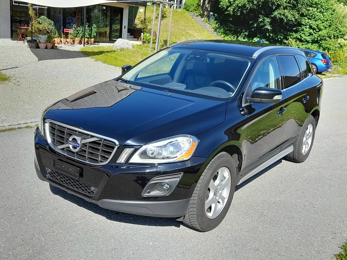 VOLVO XC60 T6 AWD Summum Geartronic