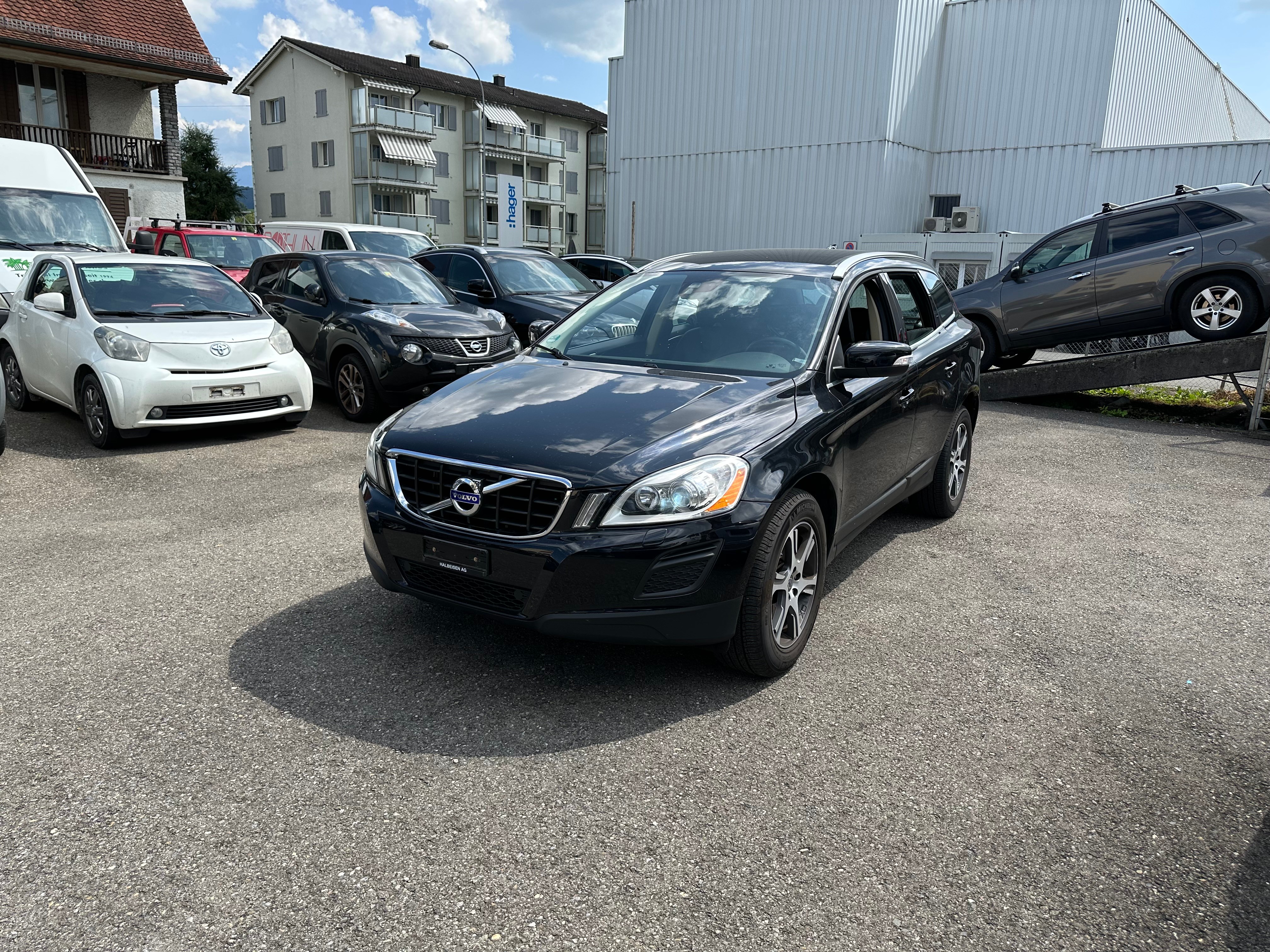 VOLVO XC60 D4 AWD OceanRace Geartronic