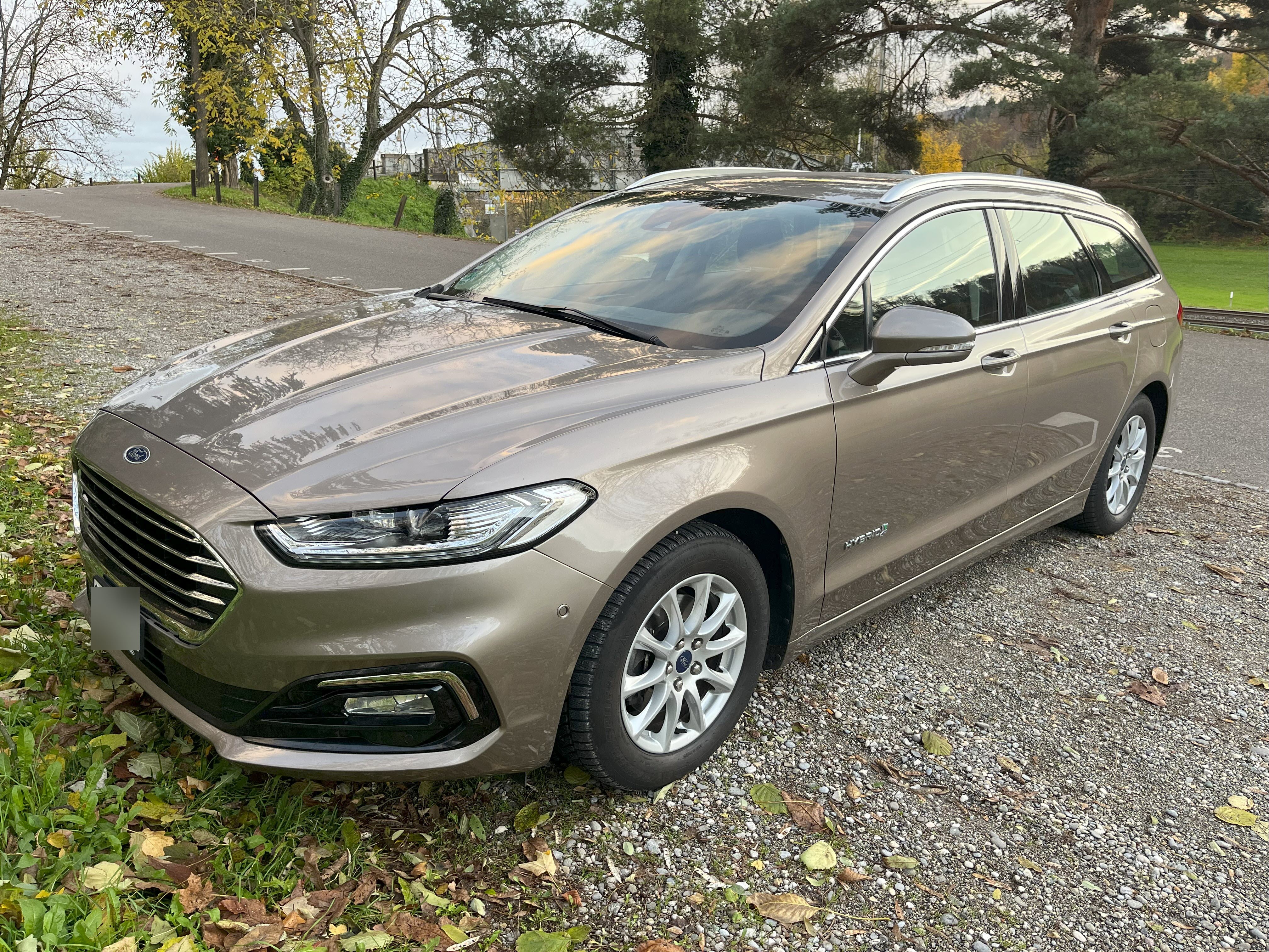 FORD Mondeo 2.0 HEV Titanium eCVT