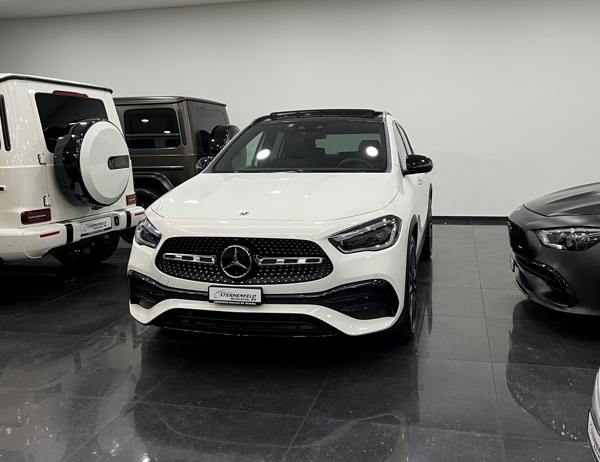 MERCEDES-BENZ GLA 250 4Matic AMG Line 8G-DCT