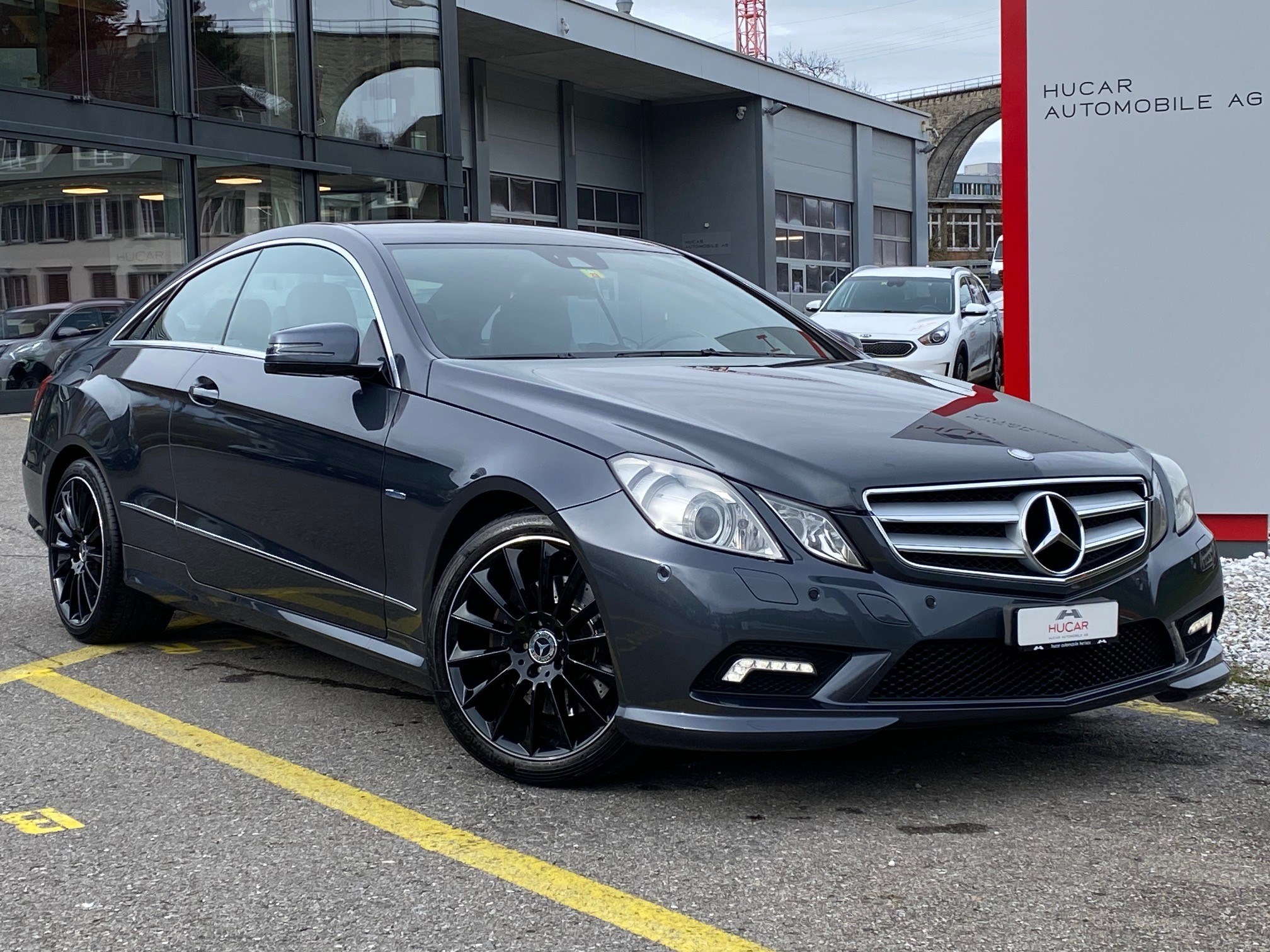 MERCEDES-BENZ E 350 CGI BlueEfficiency AMG Line