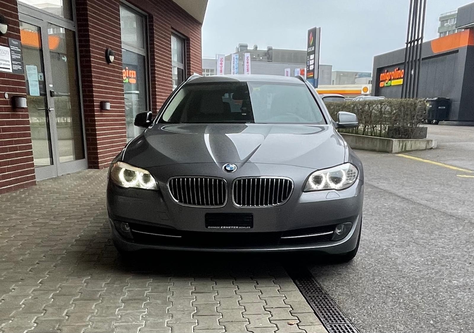 BMW 530d Touring Steptronic