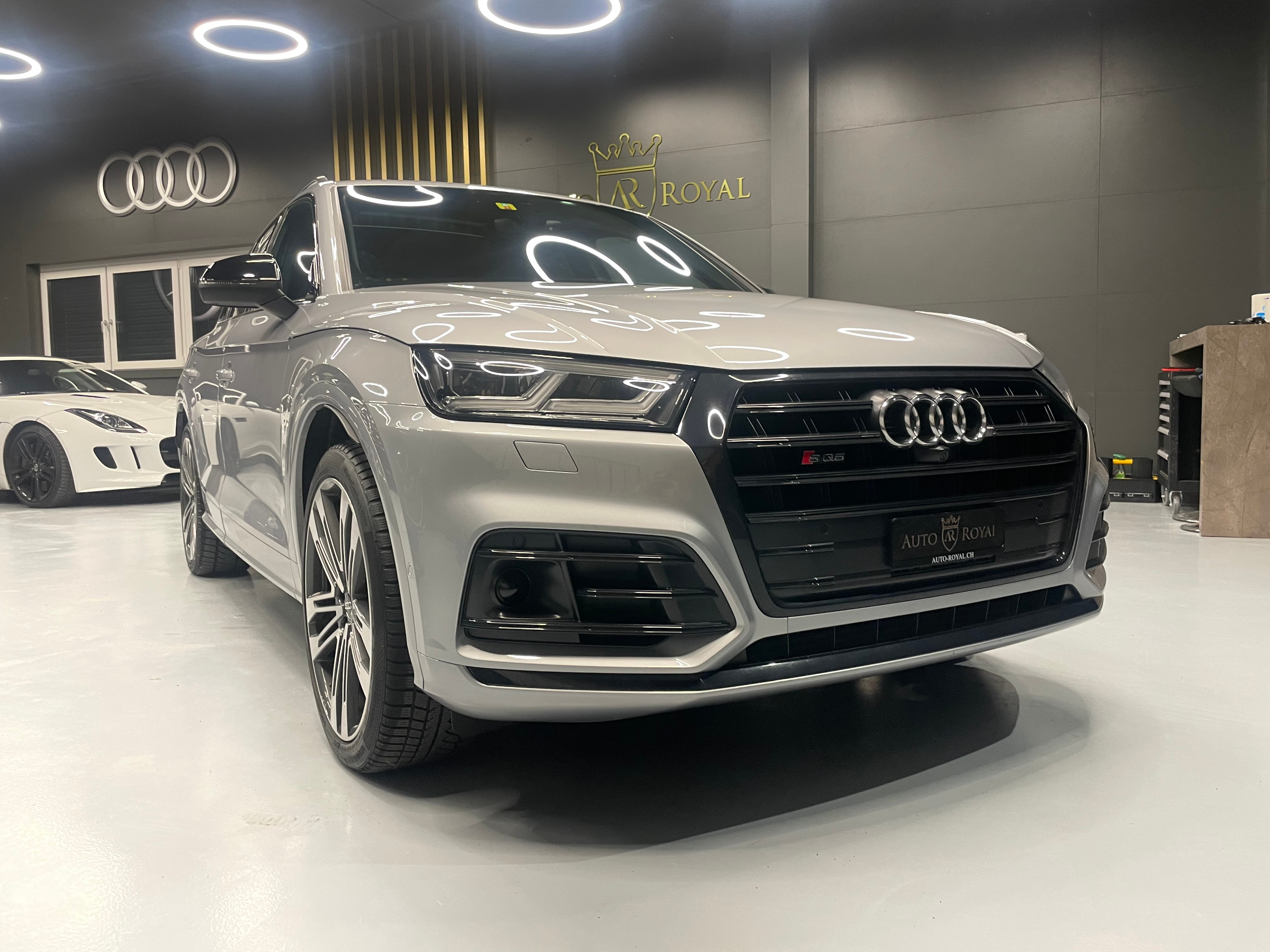 AUDI SQ5 TDI quattro tiptronic