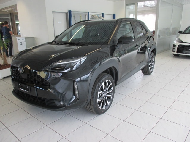 TOYOTA Yaris Cross 1.5 TEAM AWDi e-CVT 130 PS