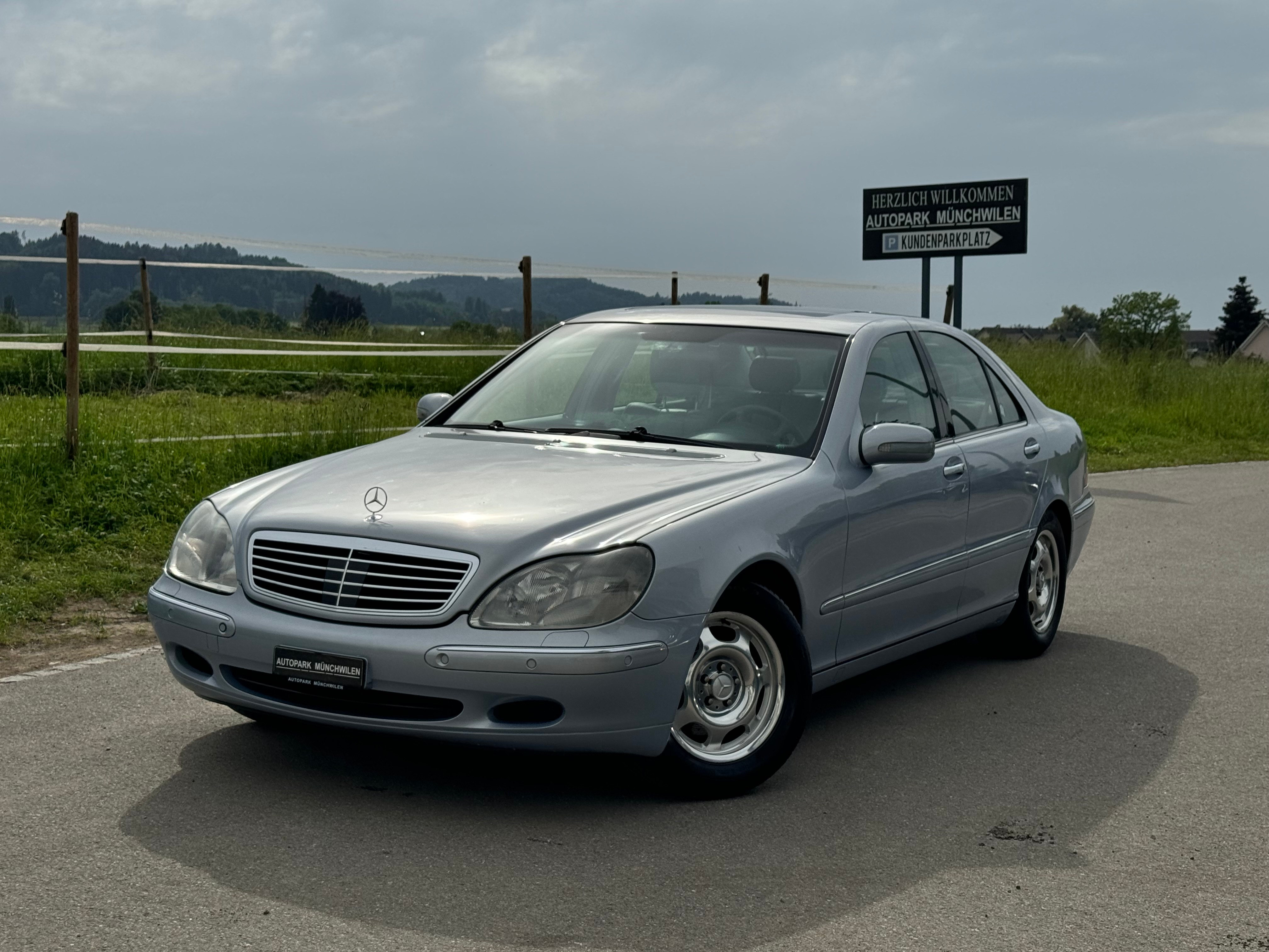 MERCEDES-BENZ S 320 L