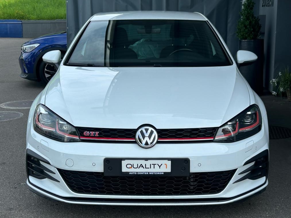 VW Golf 2.0 TSI GTI Performance