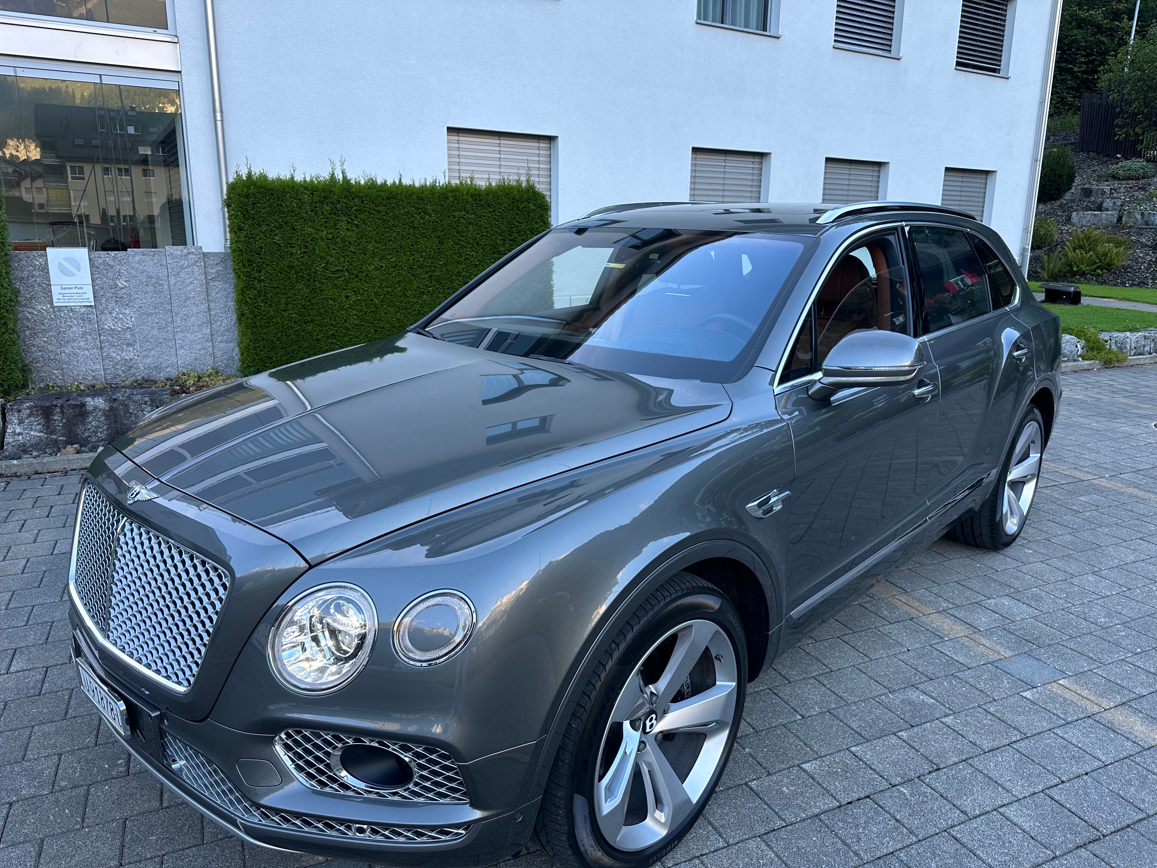 BENTLEY Bentayga W12