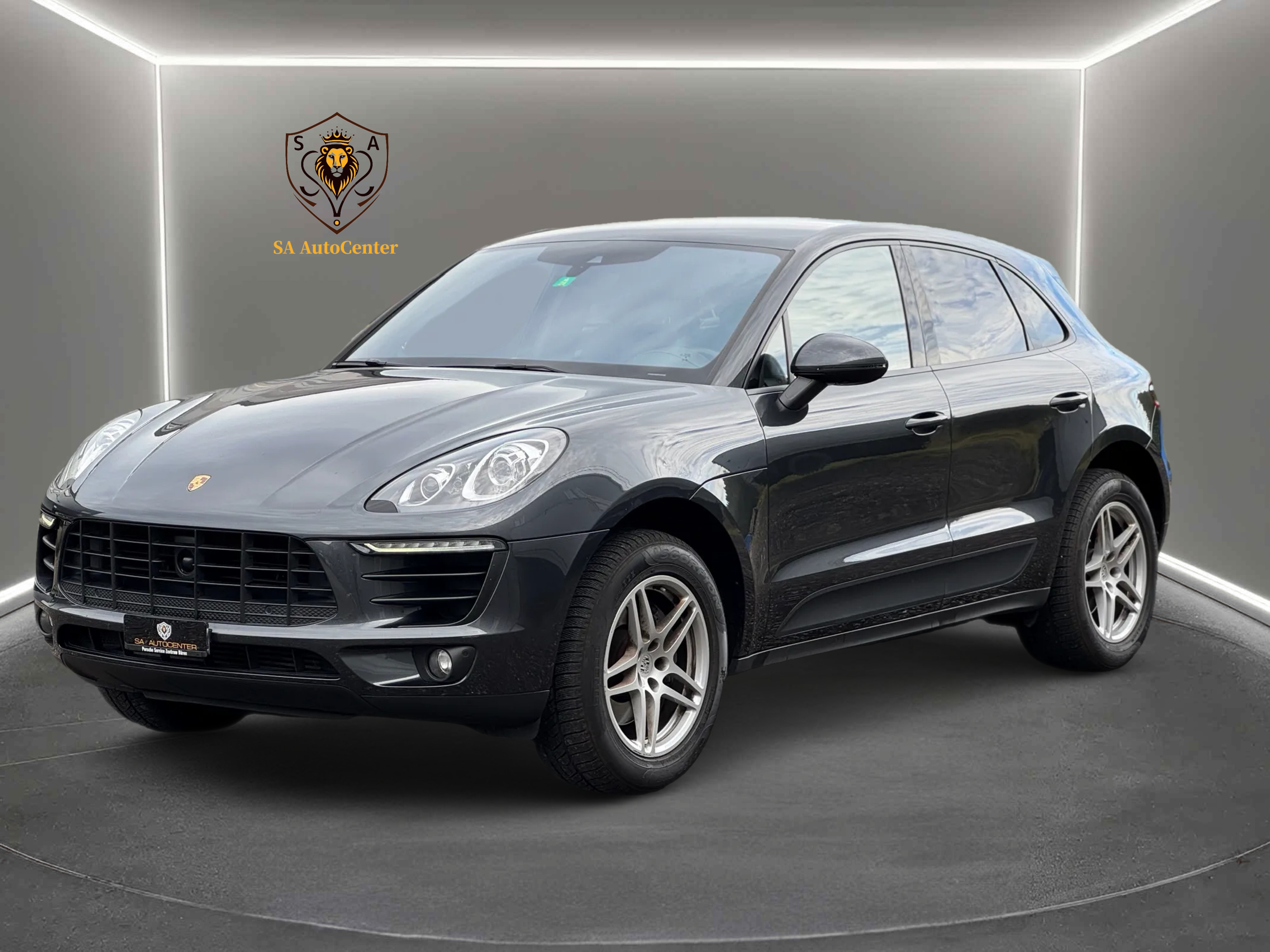 PORSCHE Macan PDK