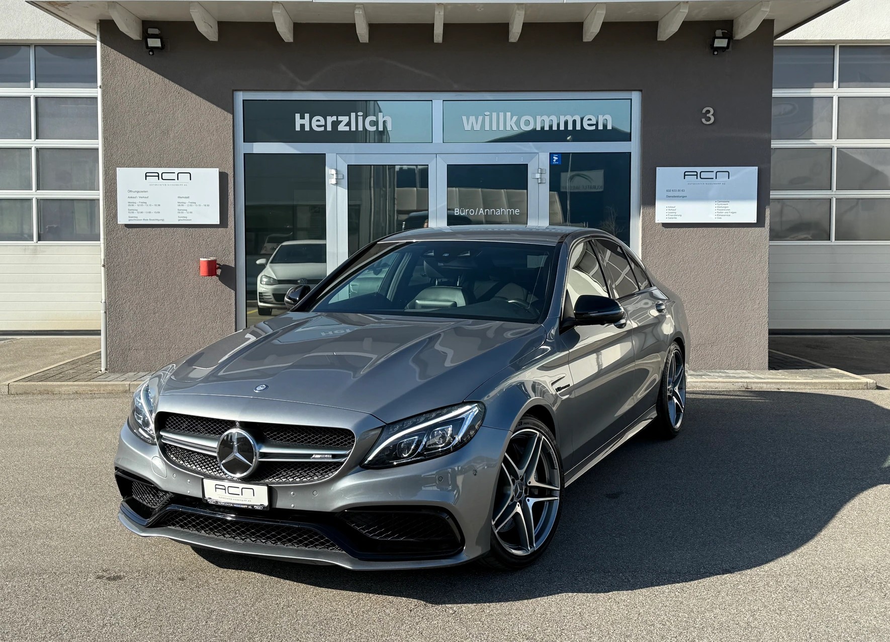 MERCEDES-BENZ C 63 AMG Speedshift