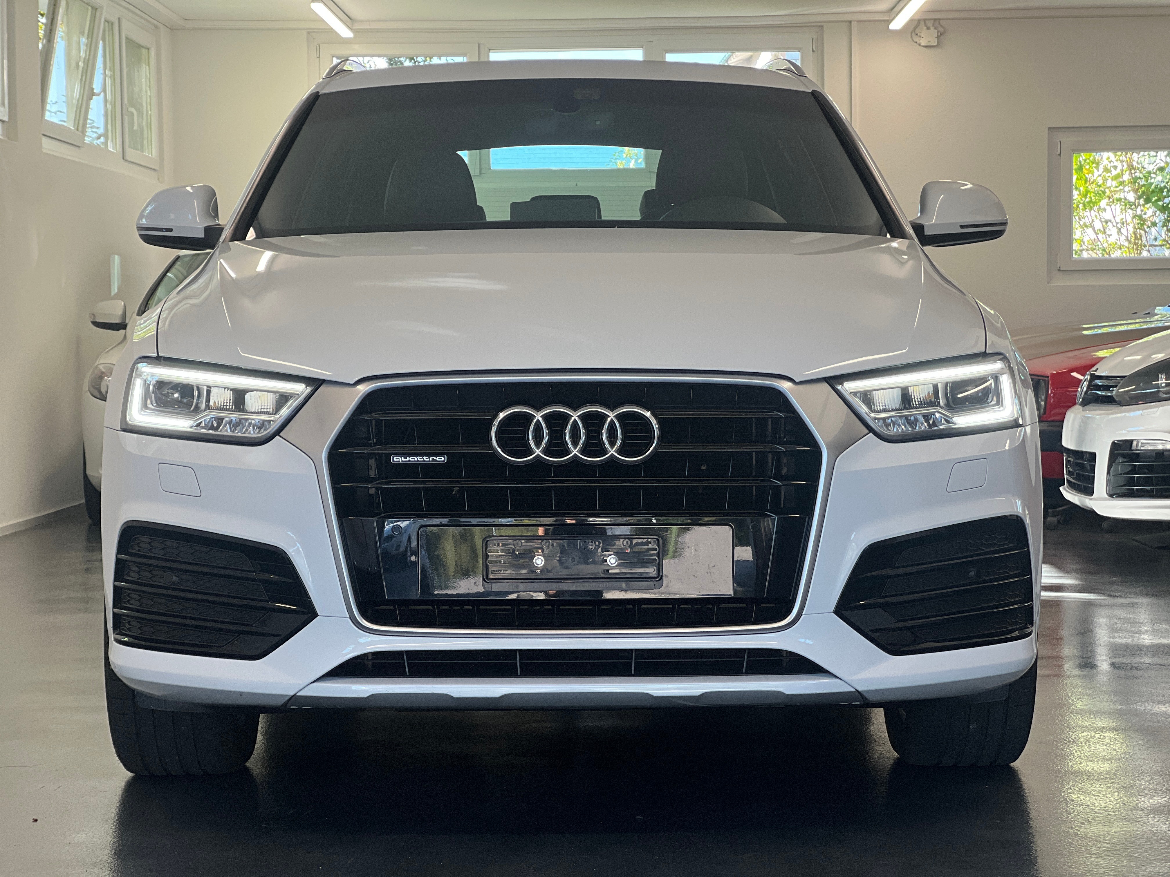 AUDI Q3 2.0 TDI sport quattro S-tronic