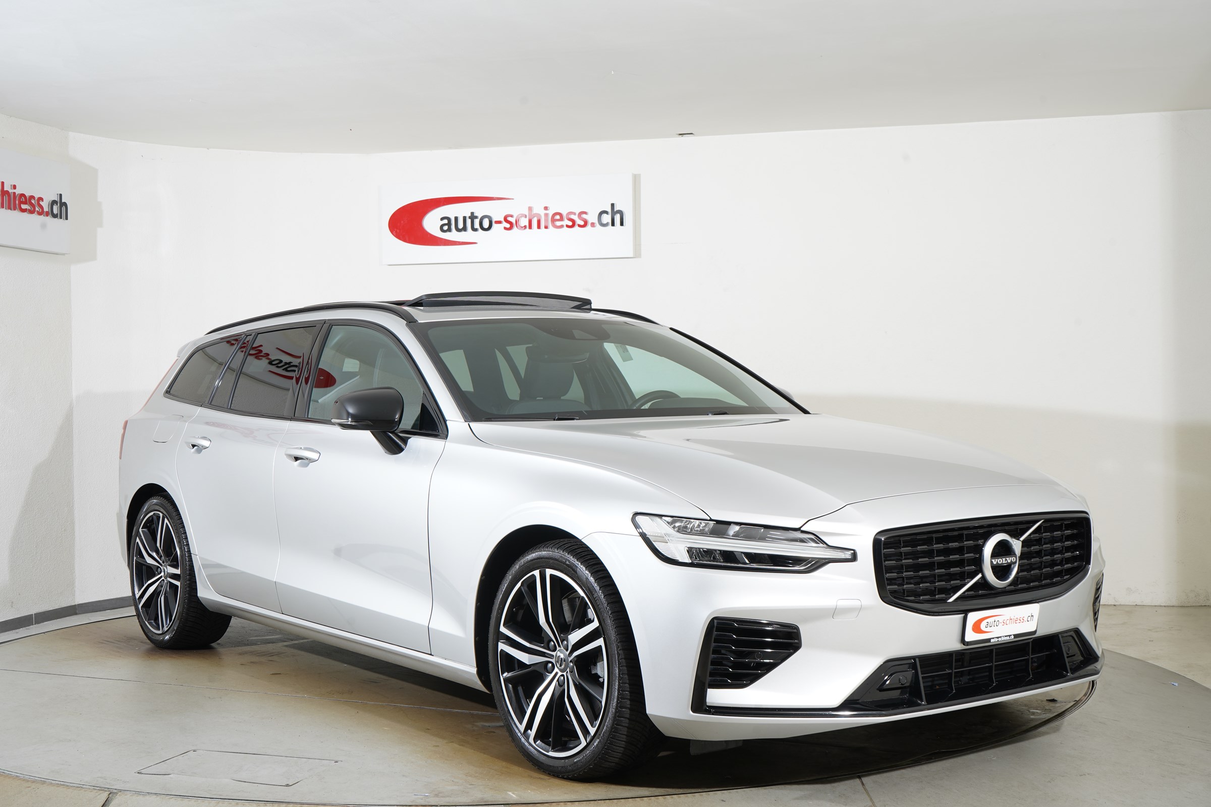 VOLVO V60 T6 AWD Twin Engine R-Design Geartronic