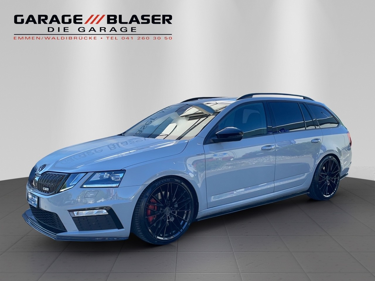 SKODA Octavia Combi 2.0 TSI RS Final Edition DSG