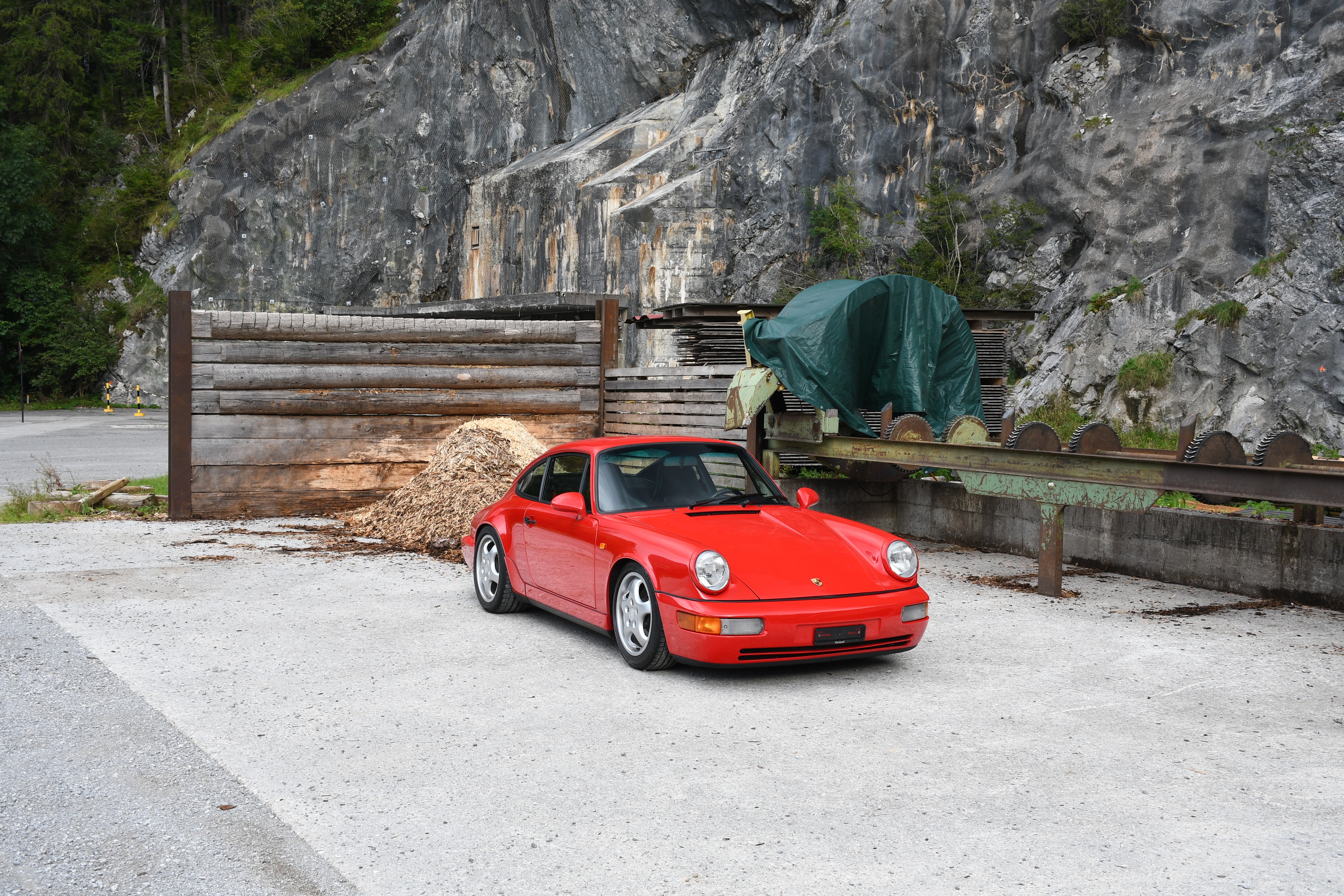 PORSCHE 911 Carrera 2 RS