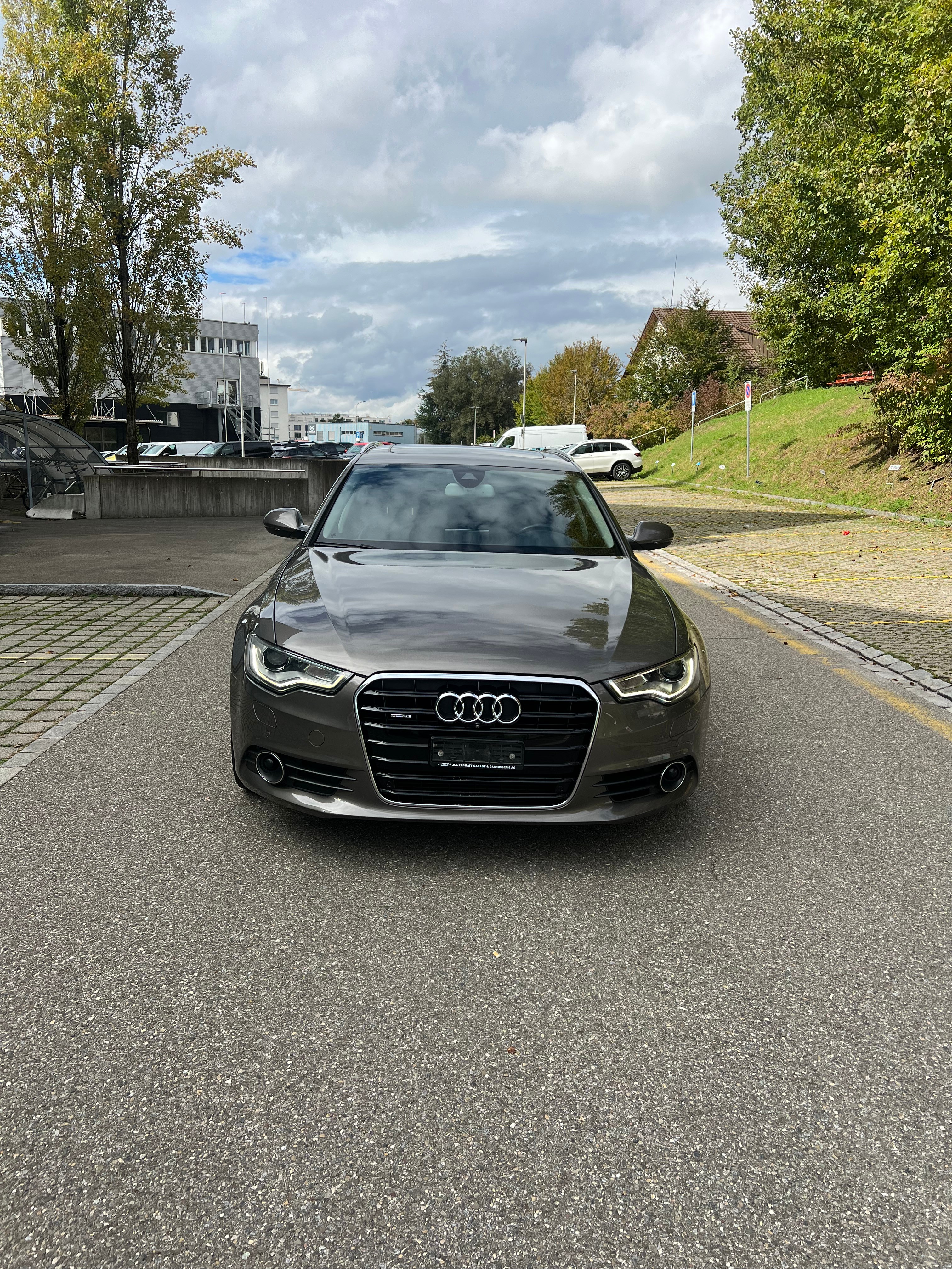 AUDI A6 Avant 3.0 TDI V6 quattro S-tronic