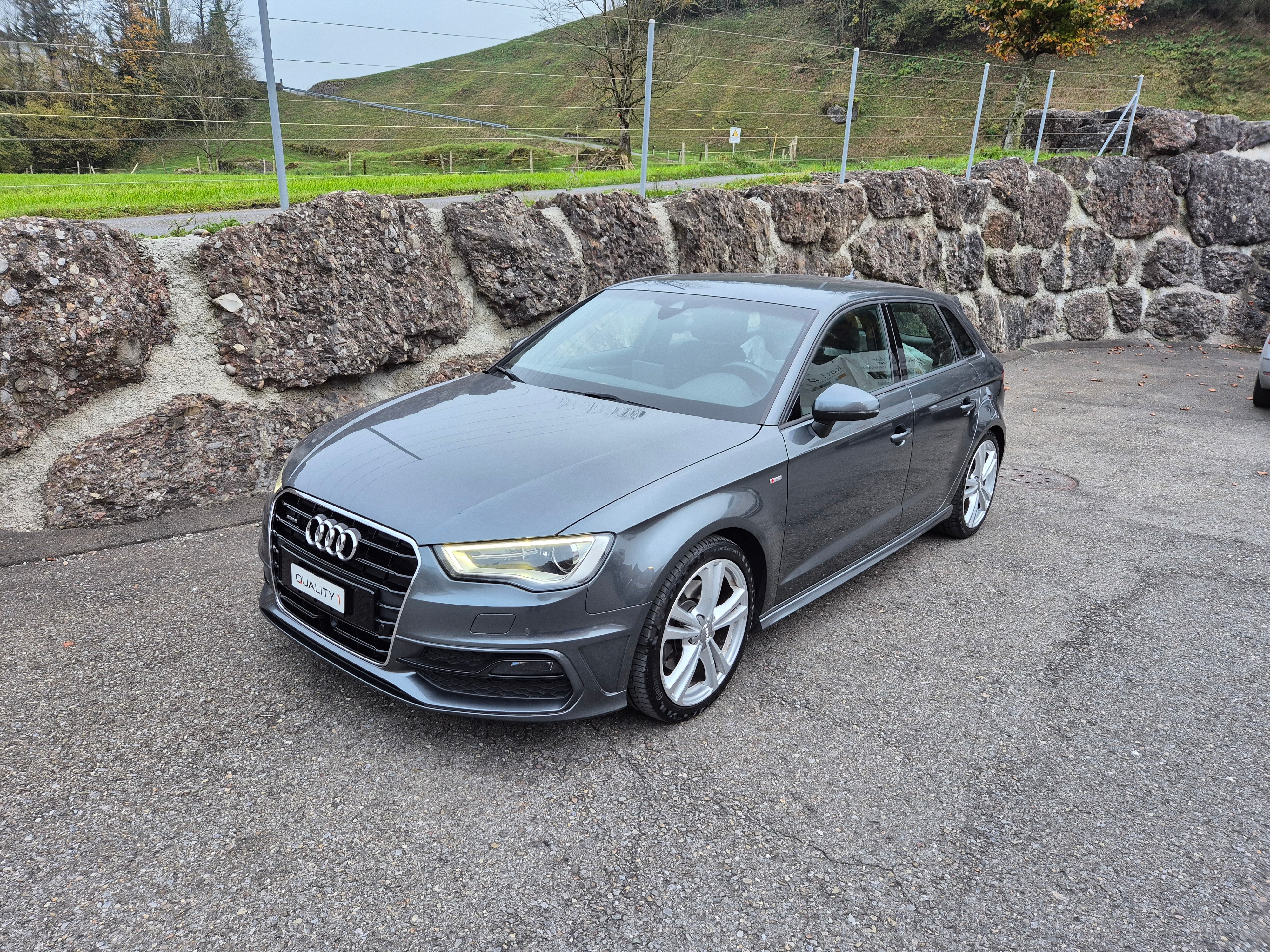 AUDI A3 Sportback 1.8 TFSI S-Line quattro