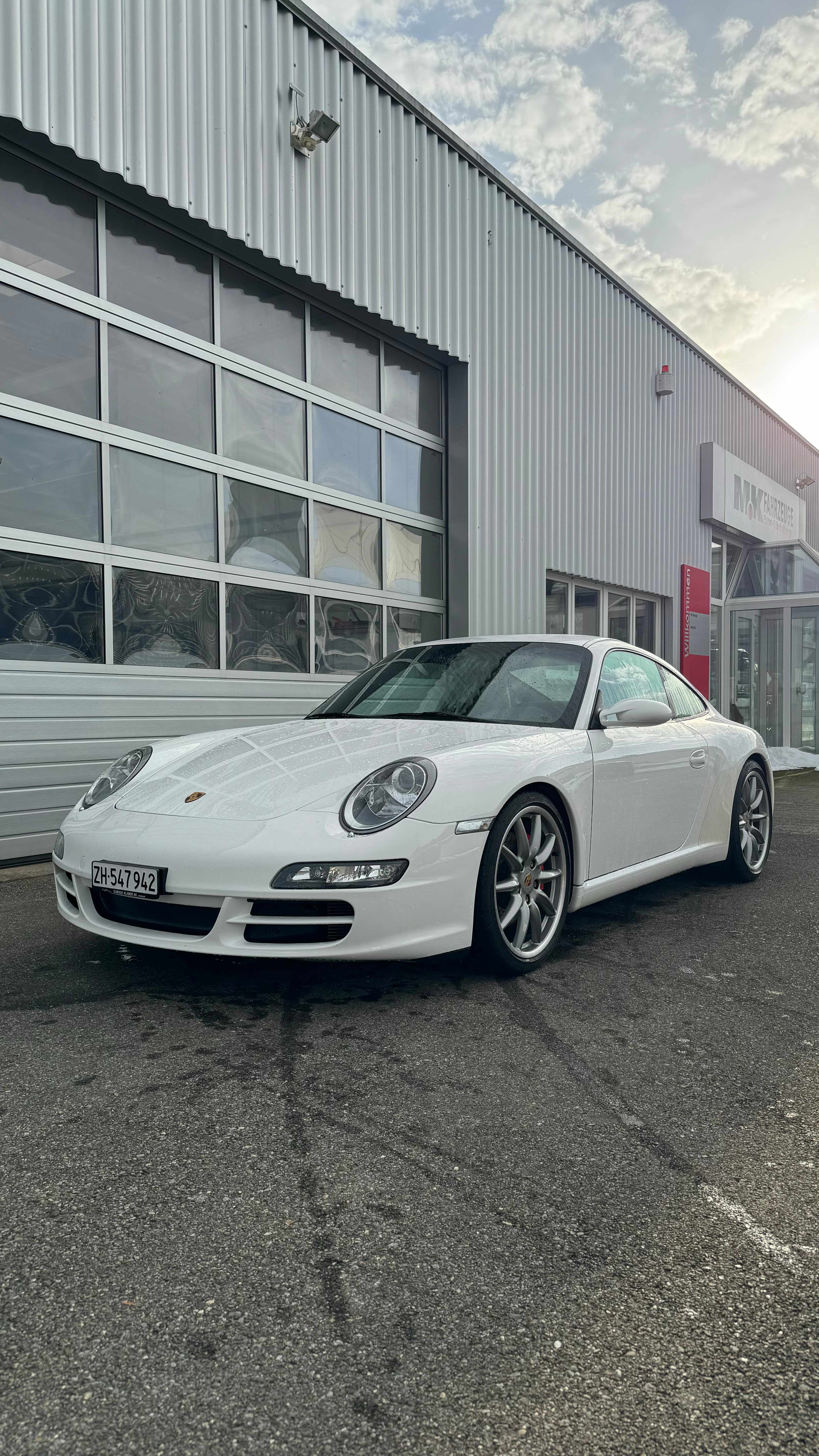 PORSCHE 911 Carrera S