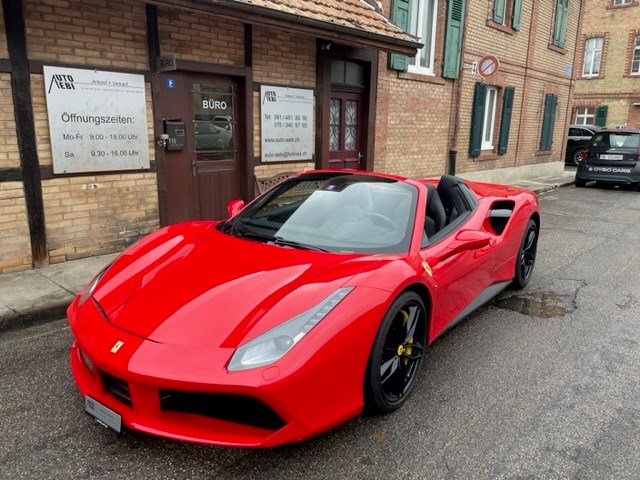 FERRARI 488 Spider 3.9 V8