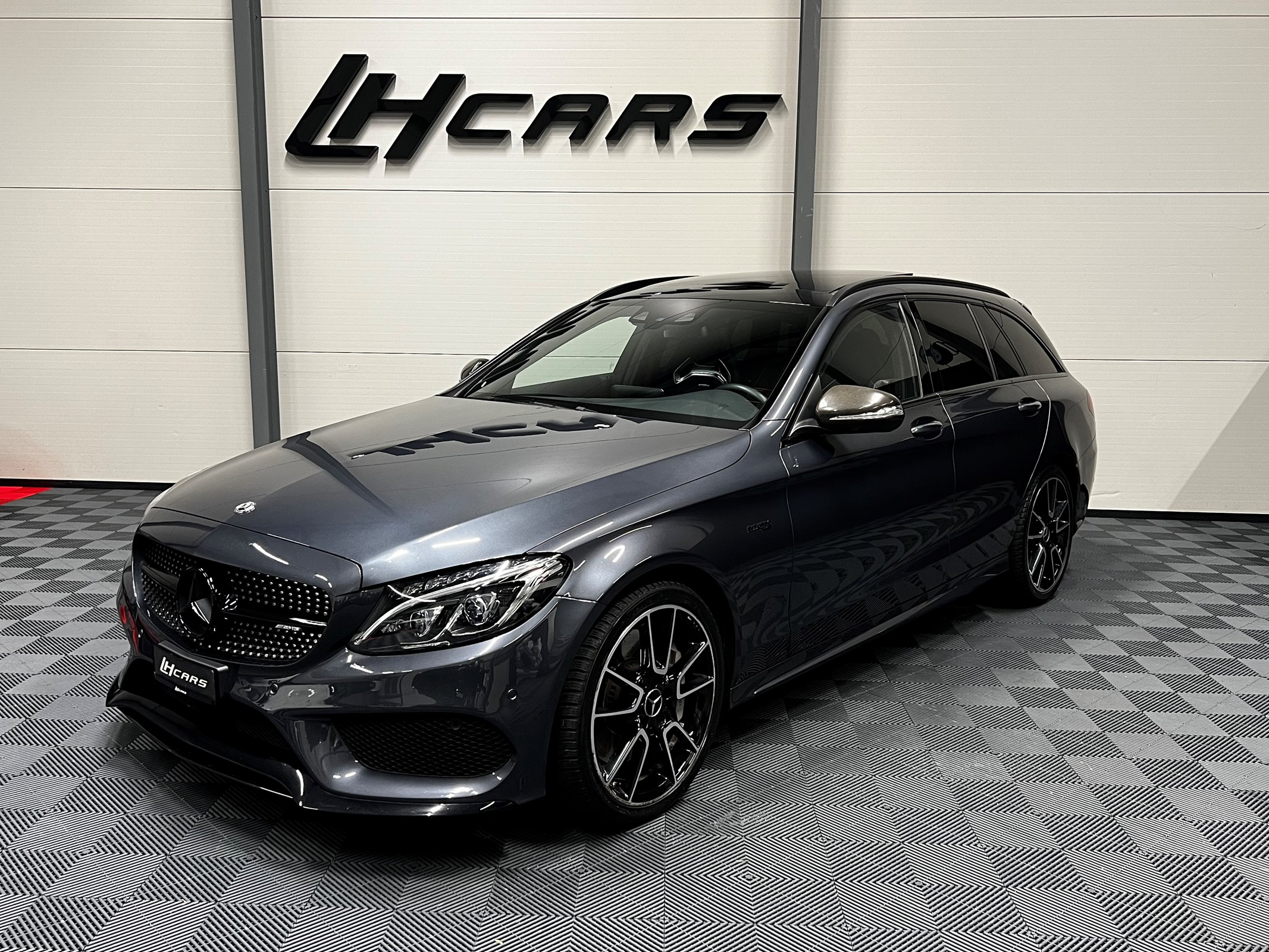 MERCEDES-BENZ C 450 AMG 4Matic