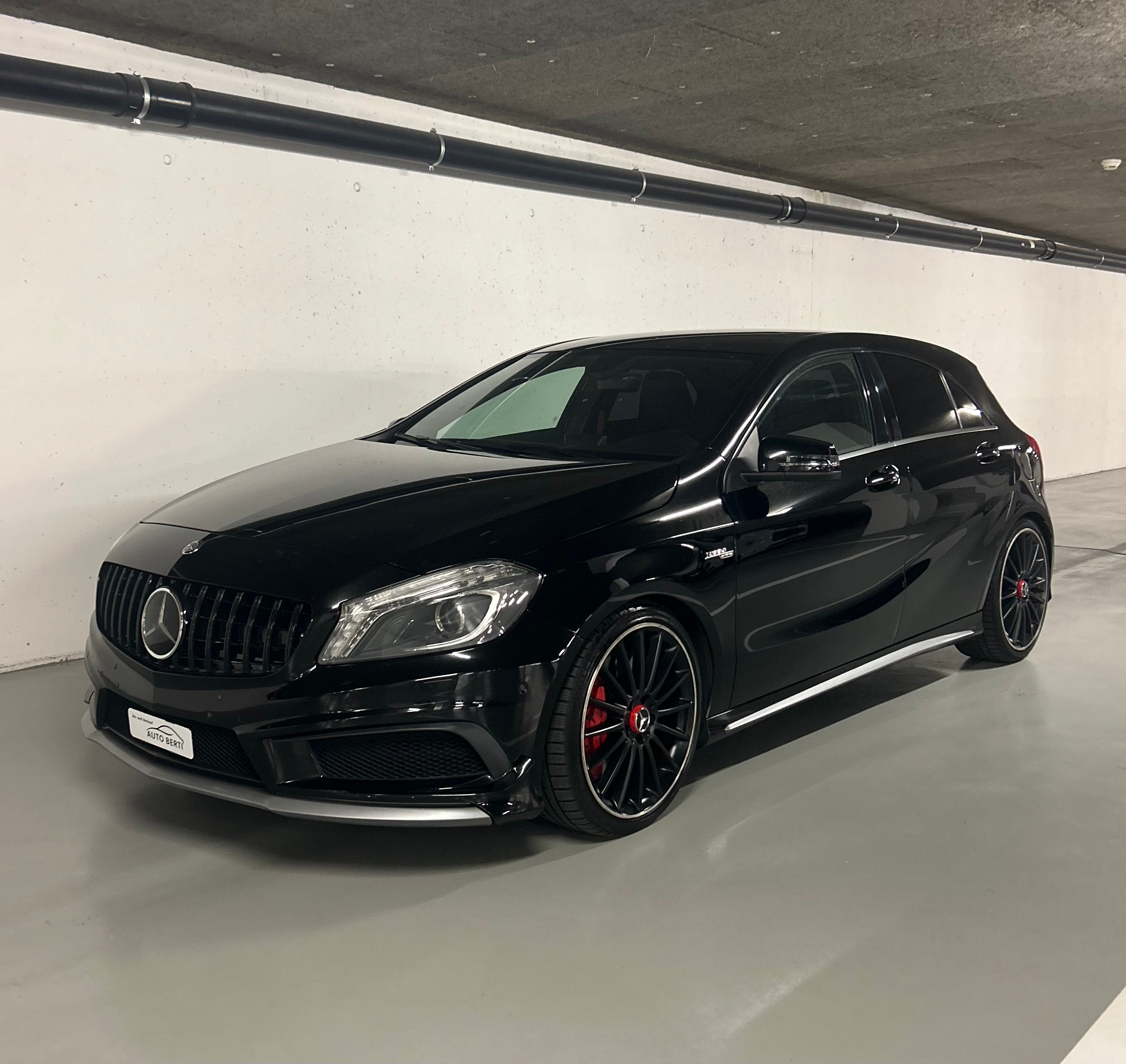 MERCEDES-BENZ A 45 AMG 4Matic Speedshift 7G-DCT Performance