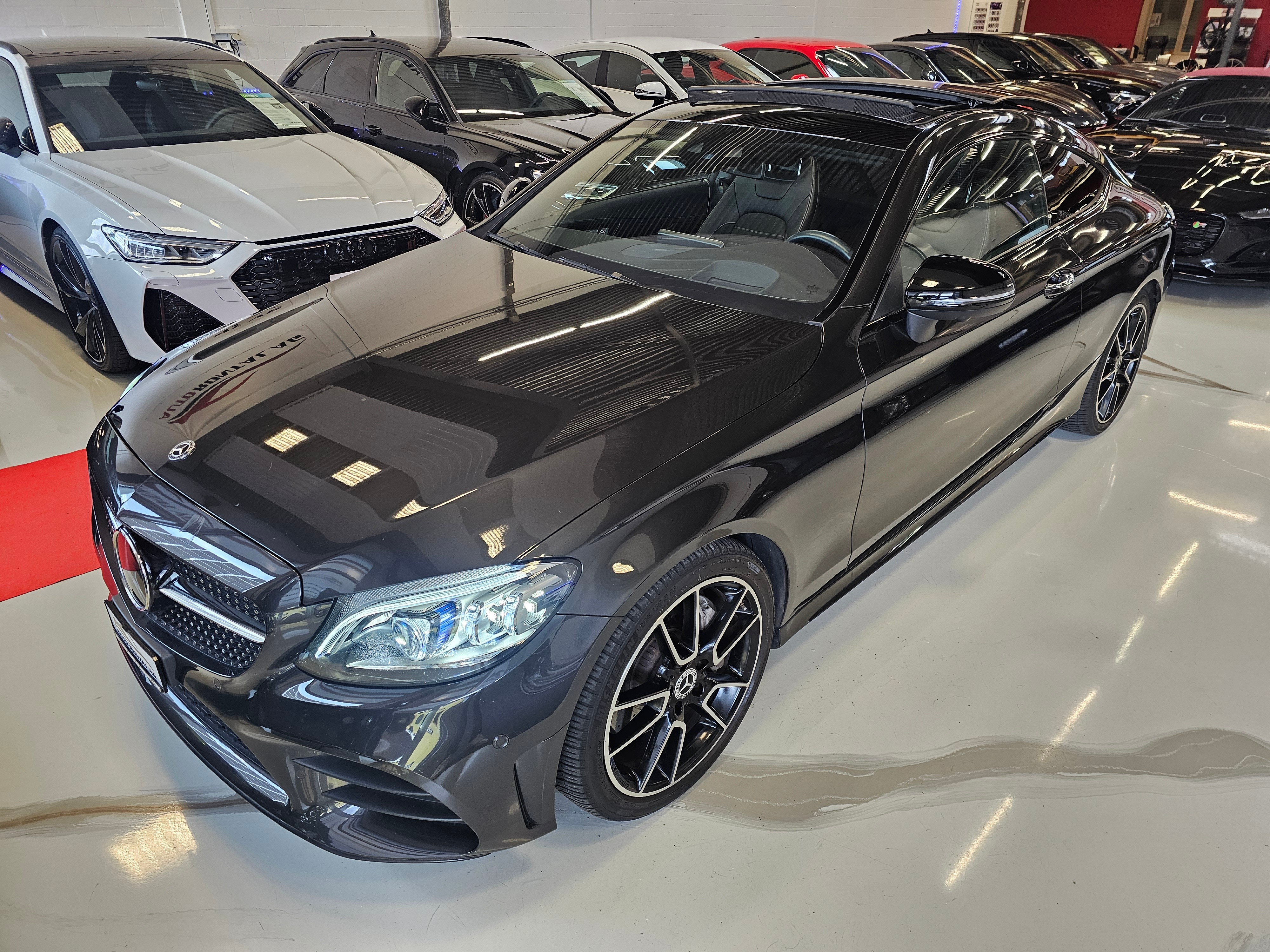 MERCEDES-BENZ C 300 Coupé 4Matic AMG Line 9G-tronic