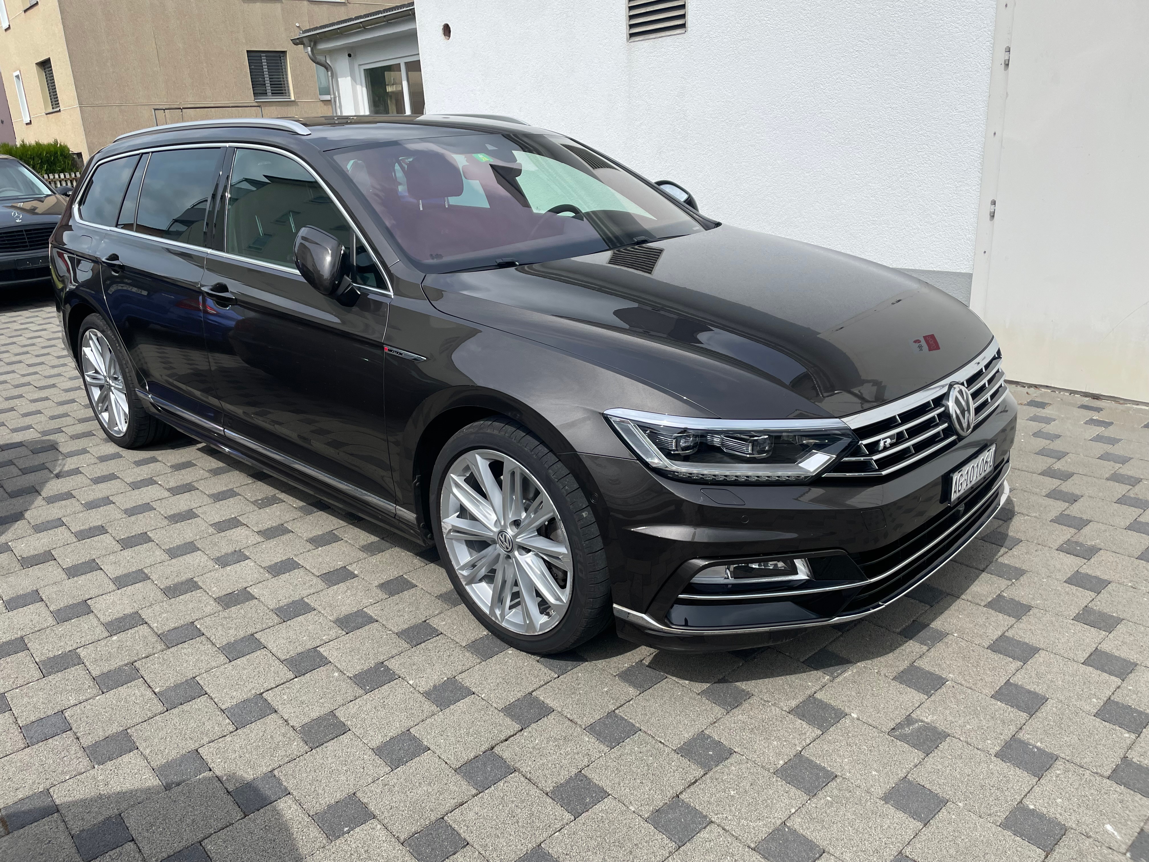 VW Passat Variant 2.0 TSI BMT Sport 4Motion DSG