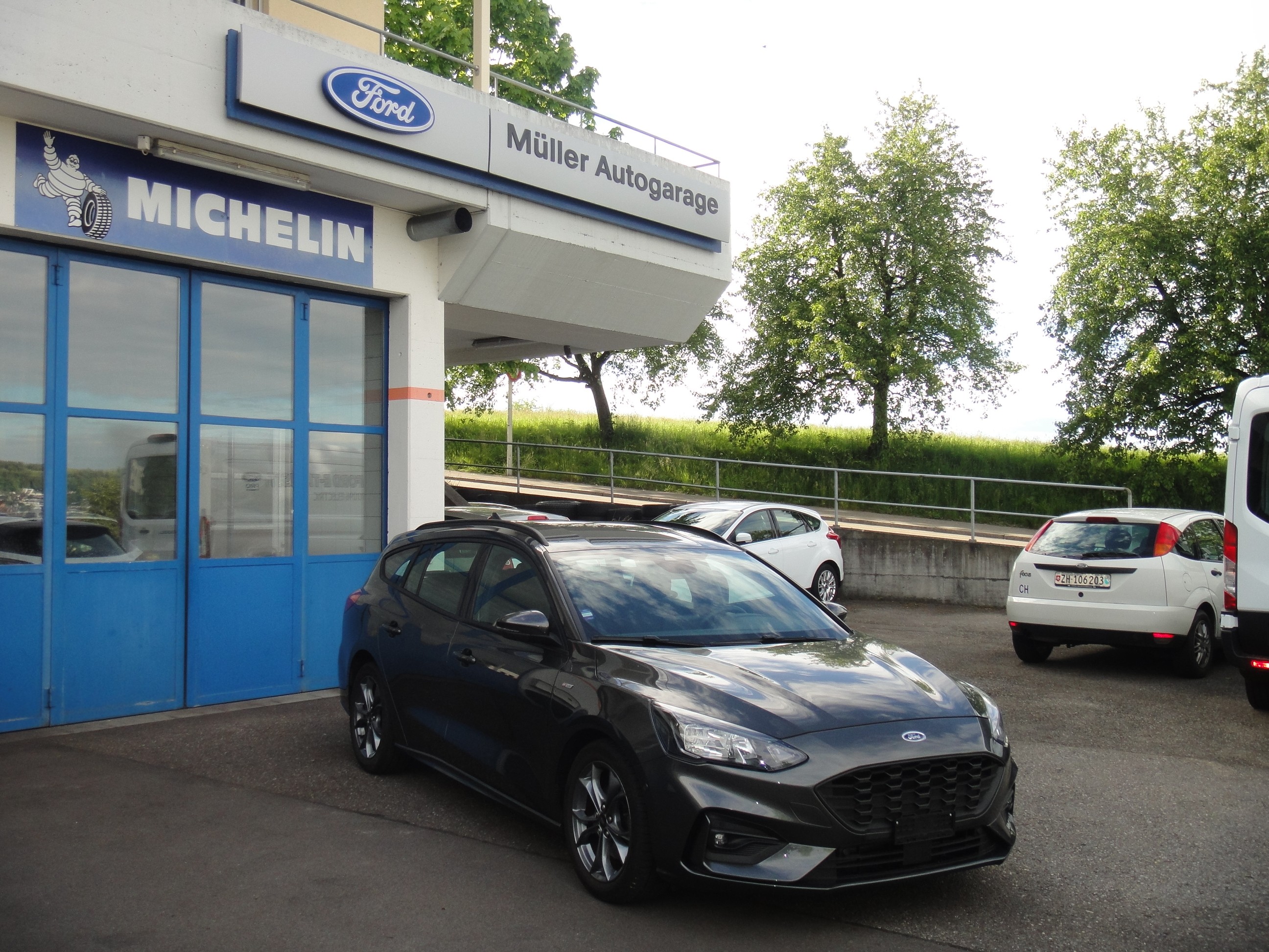 FORD Focus 1.0 SCTi ST Line Automatic