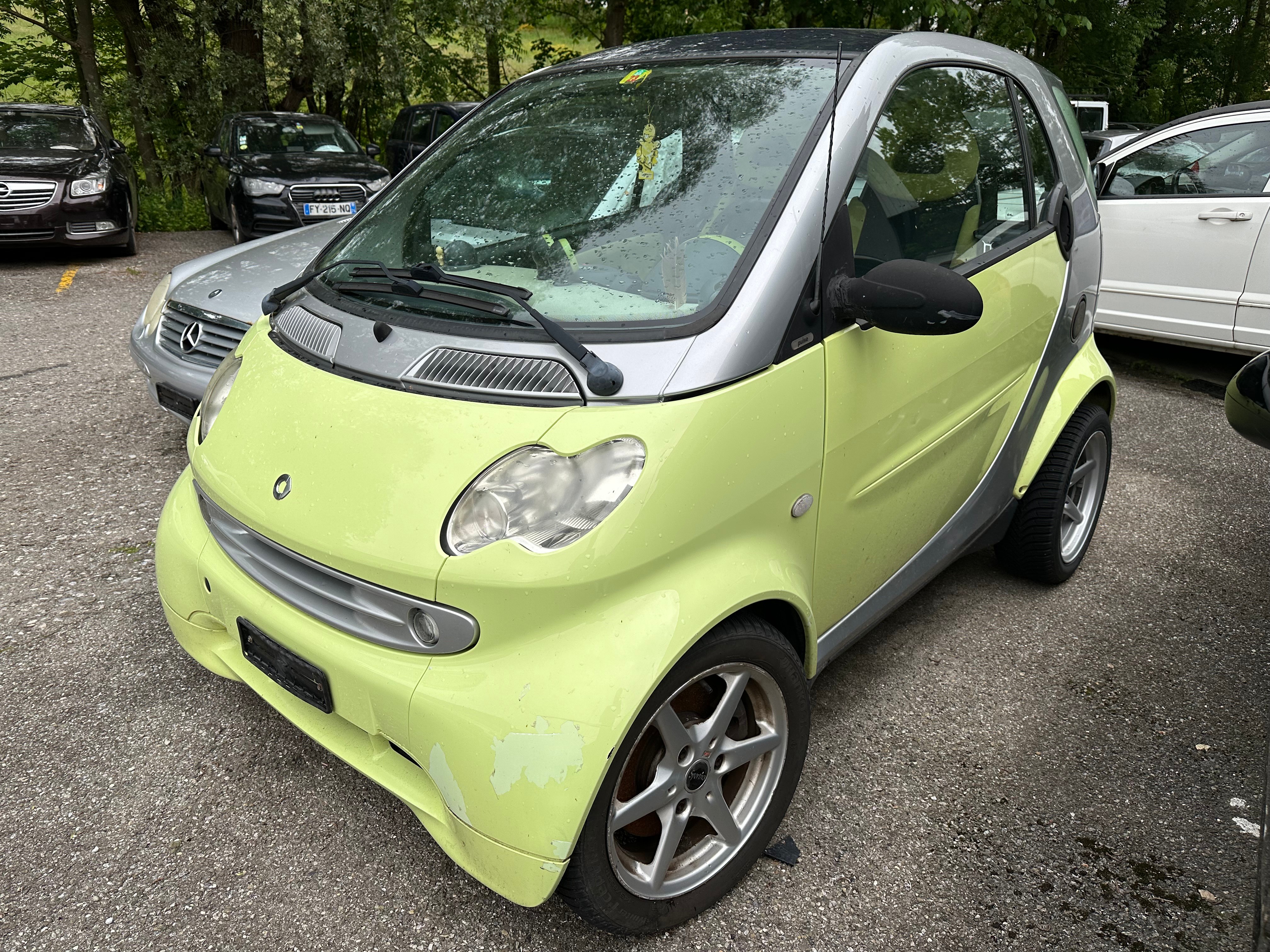 SMART fortwo creamstyle