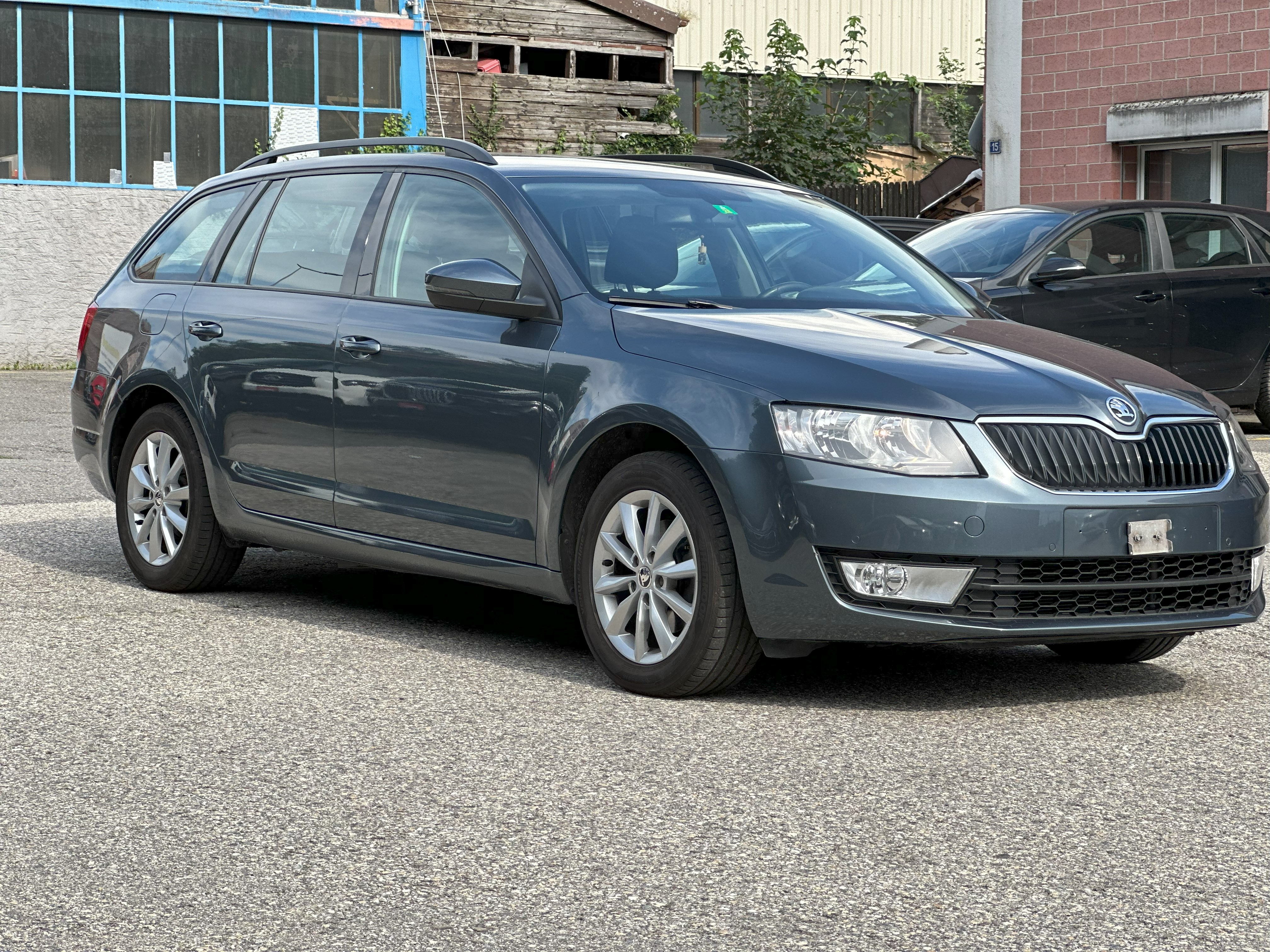 SKODA Octavia Combi 1.4 TSI Ambition DSG