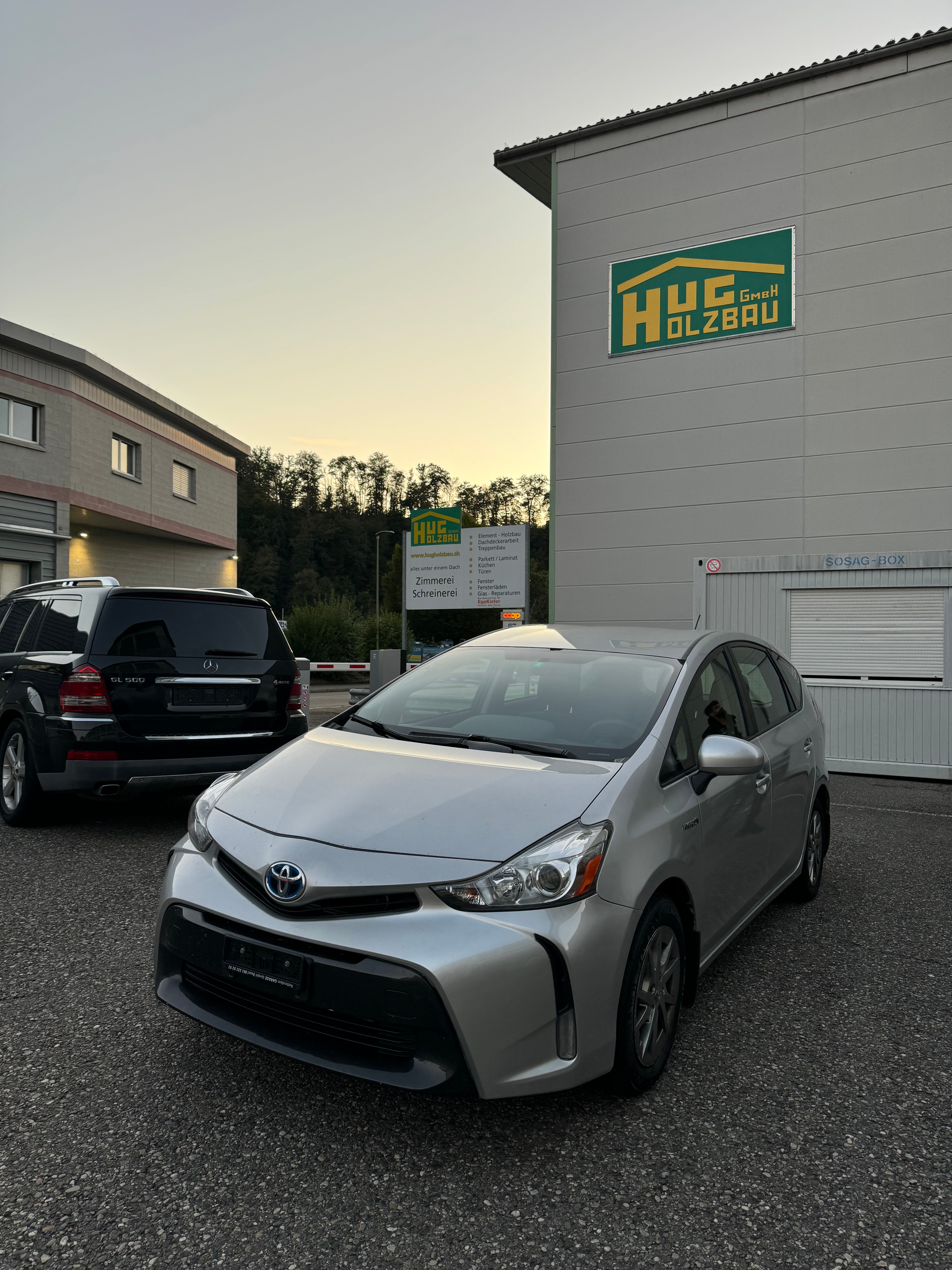 TOYOTA Prius 1.8 VVT-i HSD Sol Premium