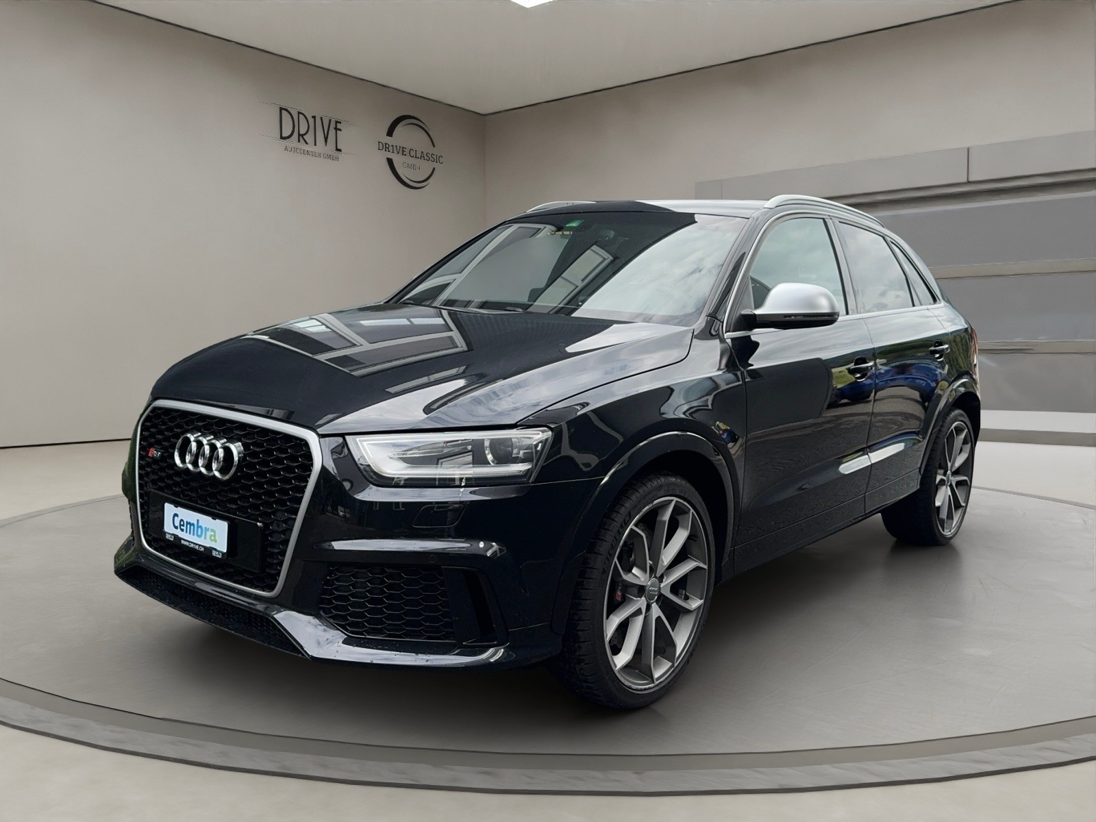 AUDI RS Q3 2.5 TFSI quattro S-tronic