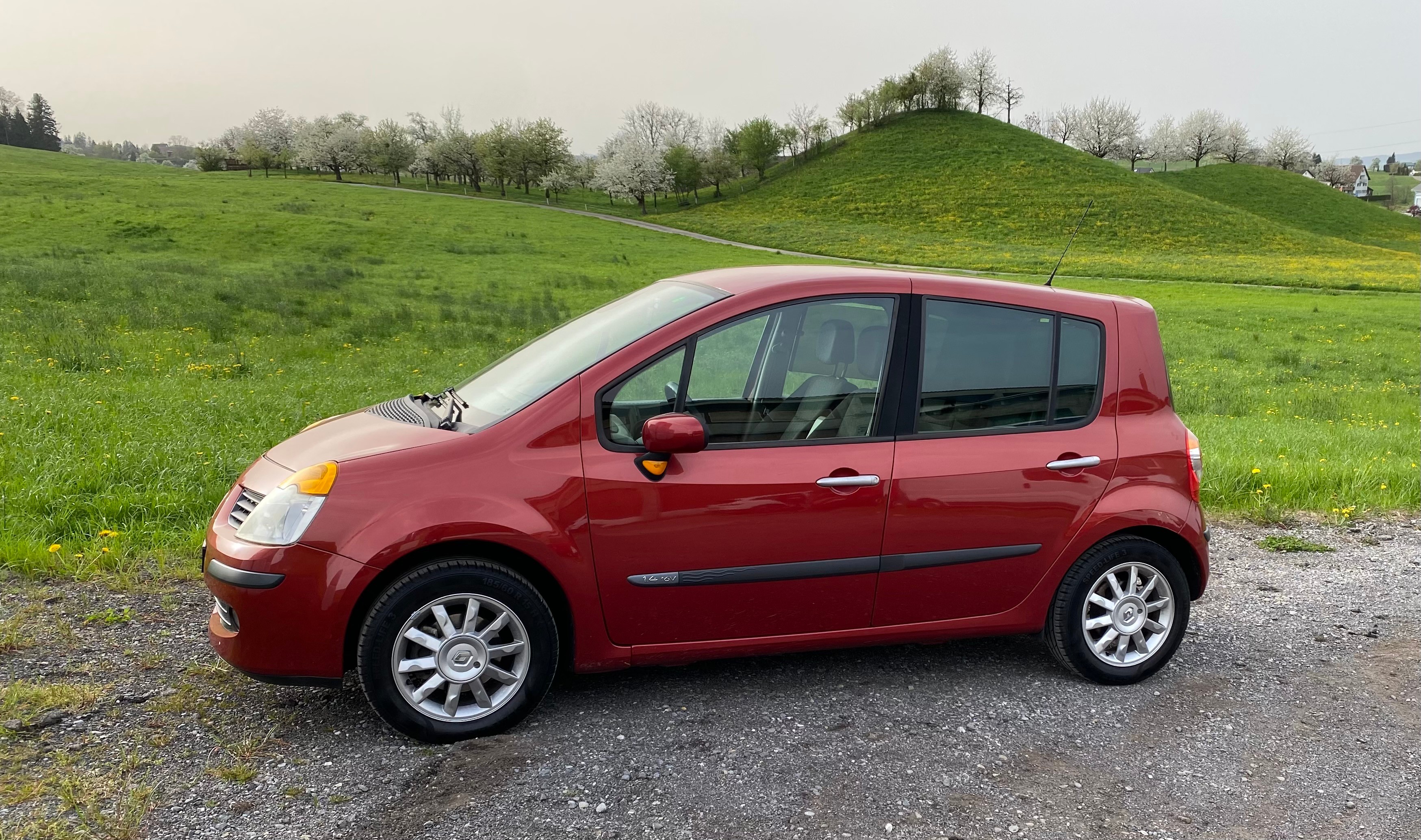 RENAULT Modus 1.4 16V Dynamique Luxe