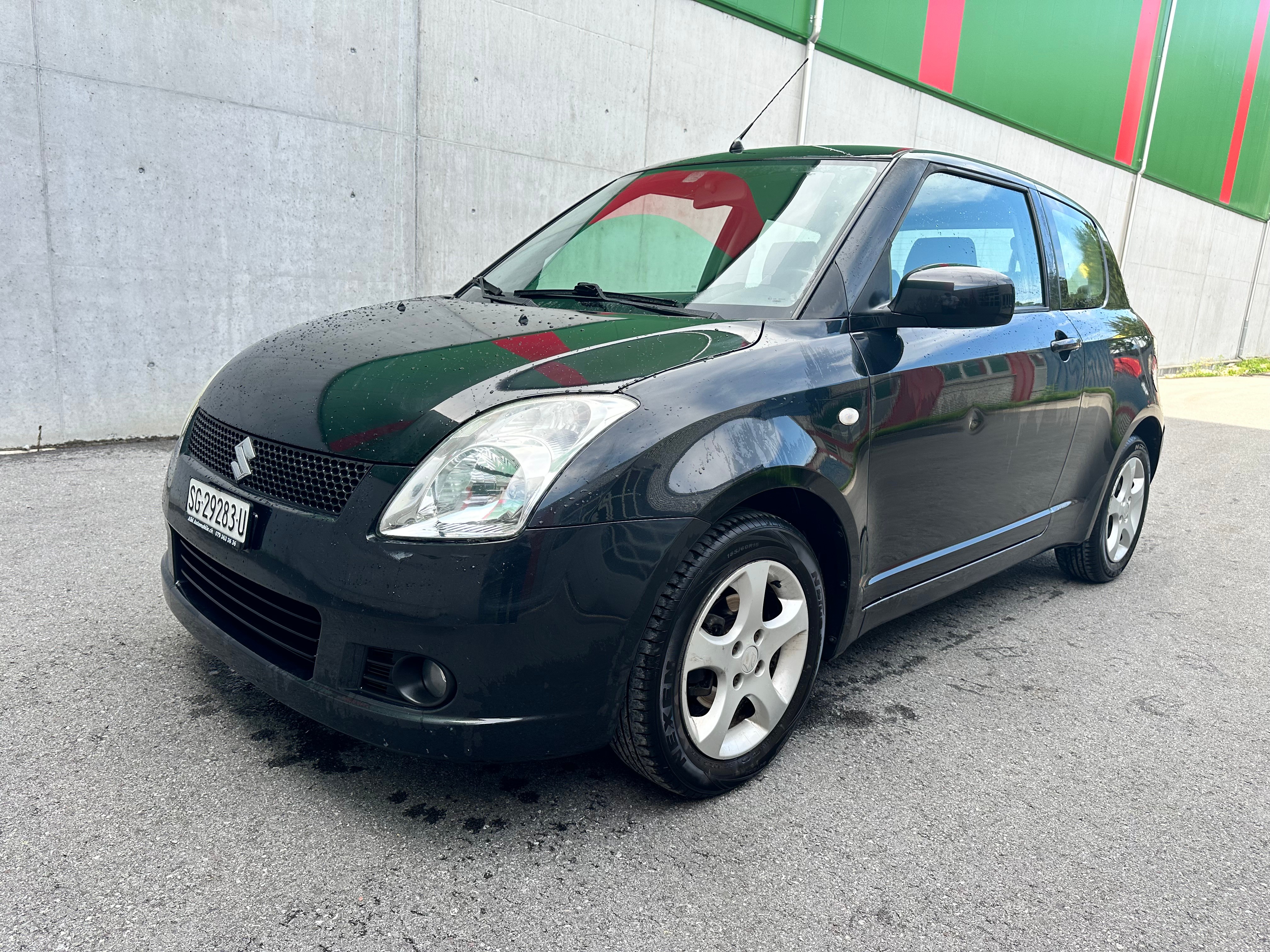 SUZUKI Swift 1.3i 16V GL