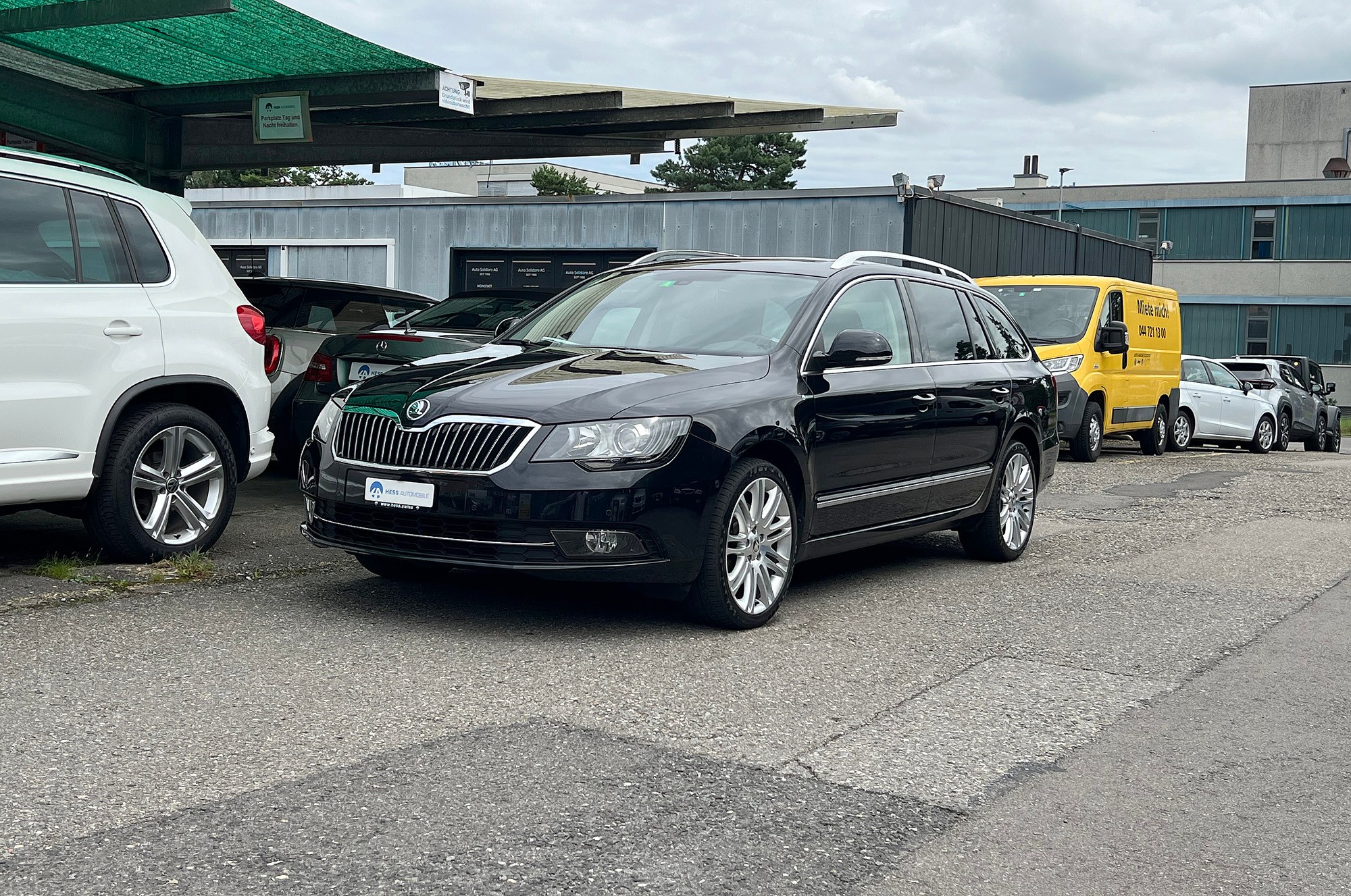 SKODA Superb Combi 2.0 TDi Elegance 4x4 DSG