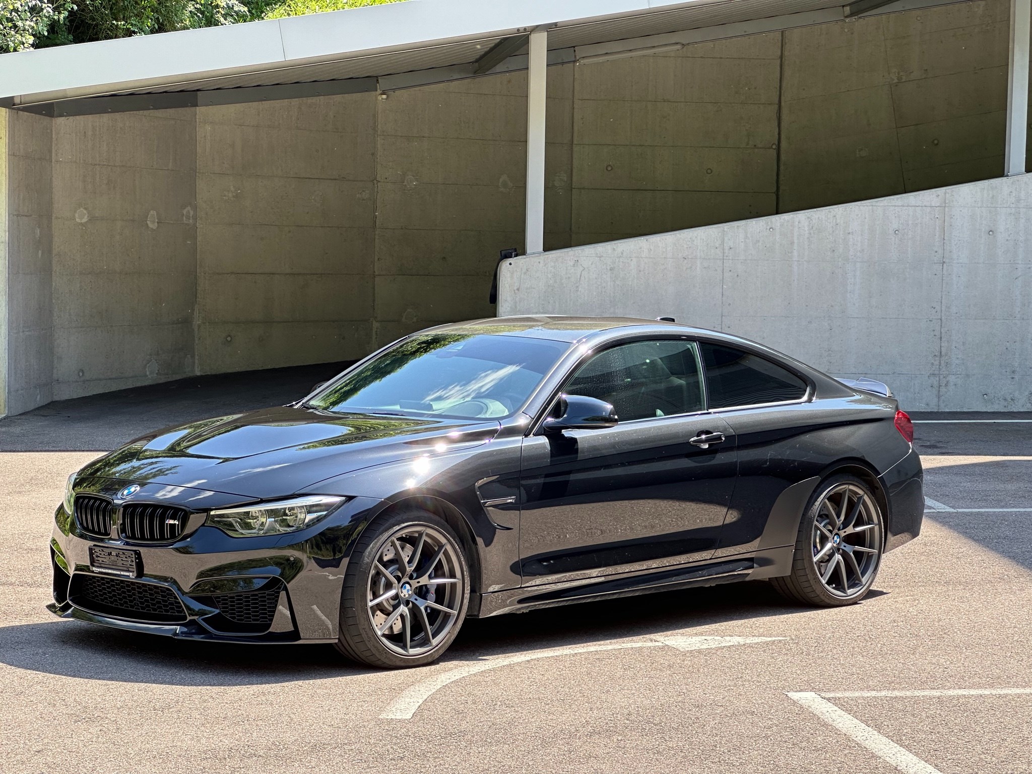 BMW M4 Coupé CS DKG