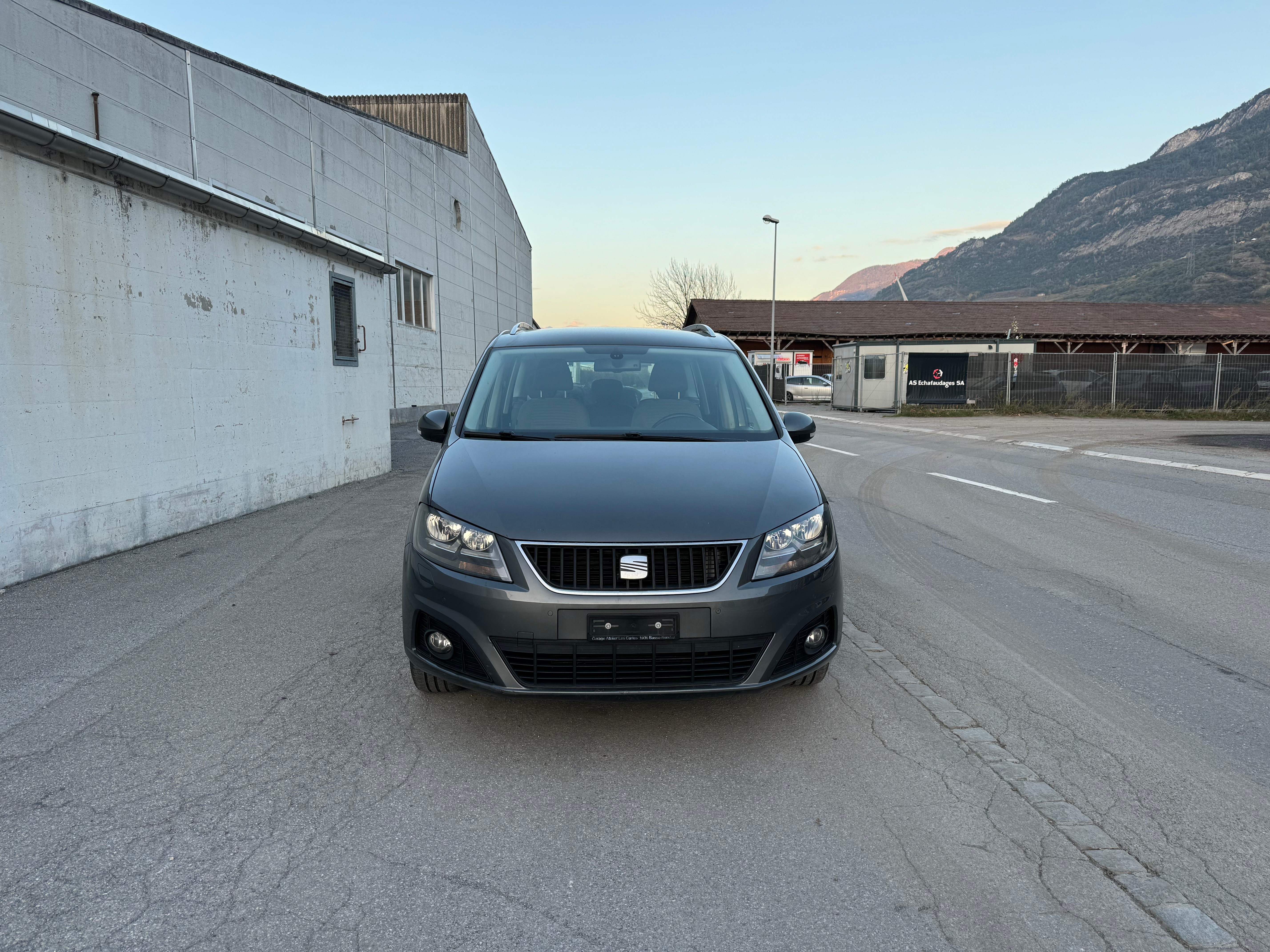 SEAT ALHAMBRA