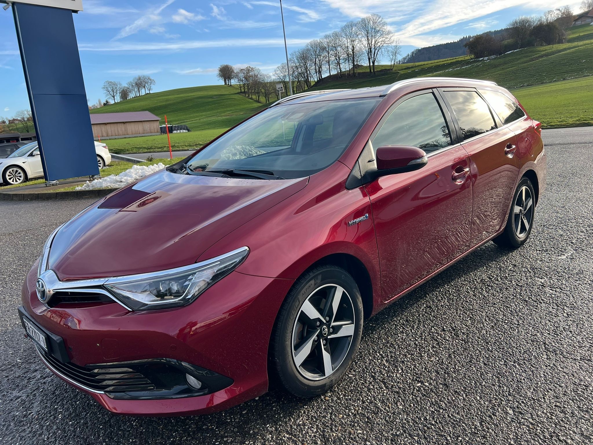 TOYOTA Auris Touring Sports 1.8 HSD Active e-CVT