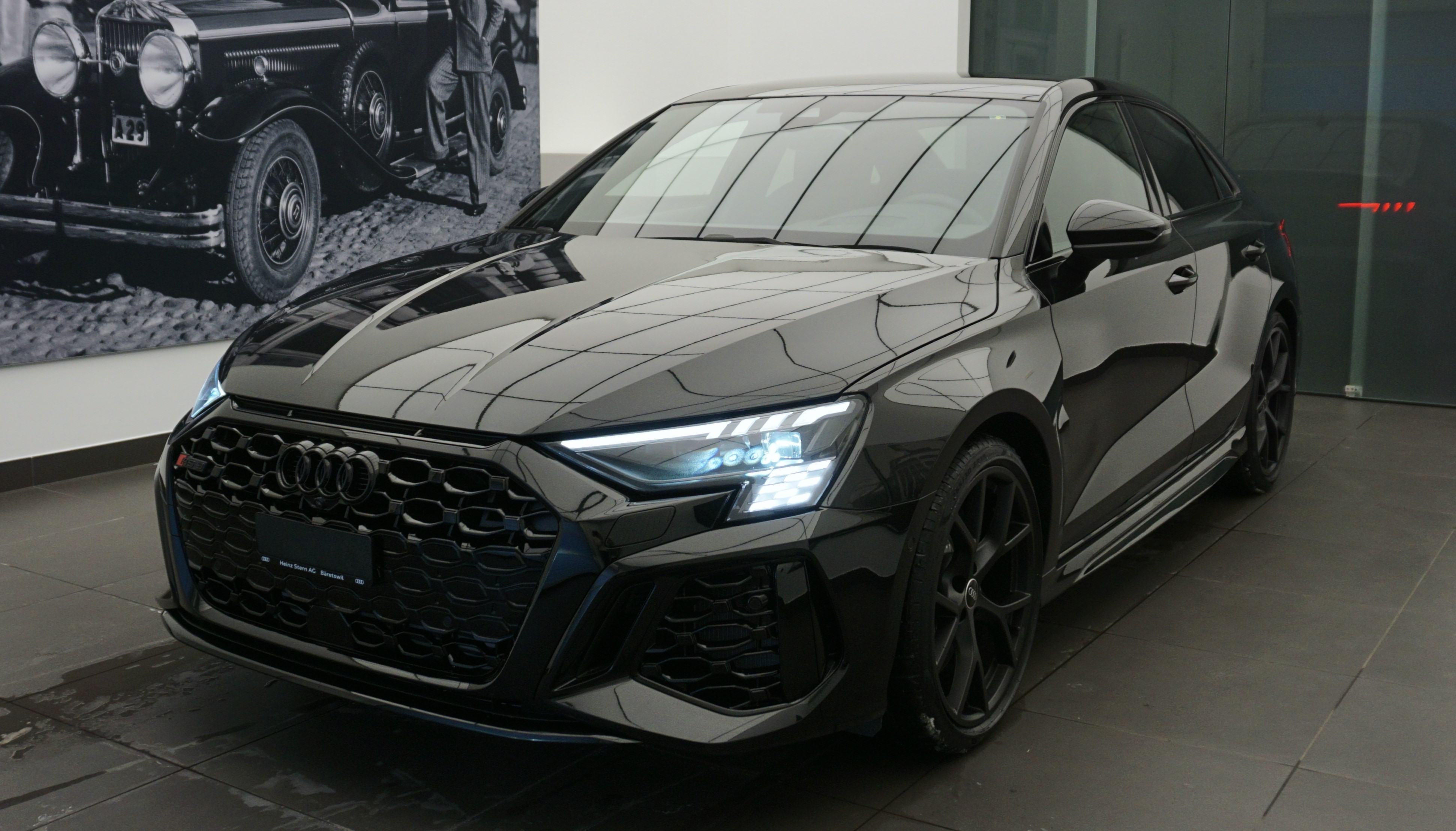 AUDI RS3 Limousine 2.5 TSI quattro S-tronic