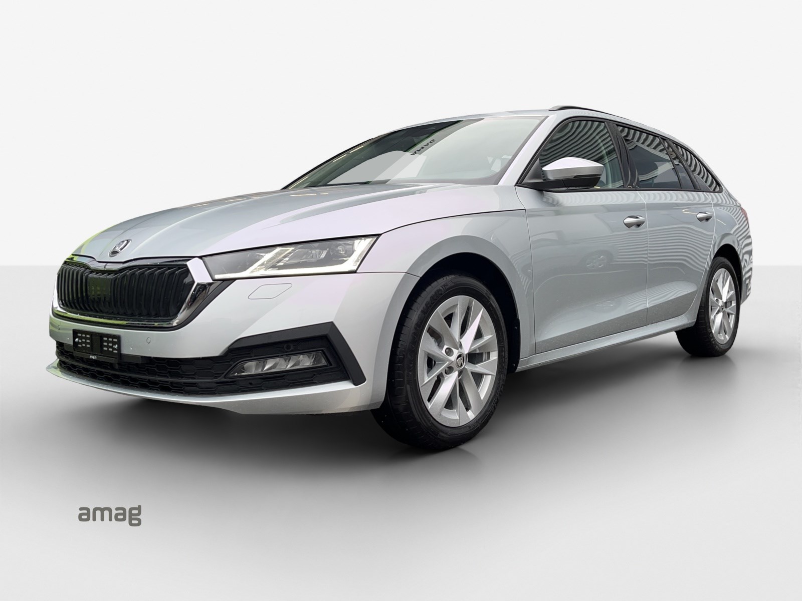 SKODA Octavia Combi 1.5 TSI mHEV DSG Ambition