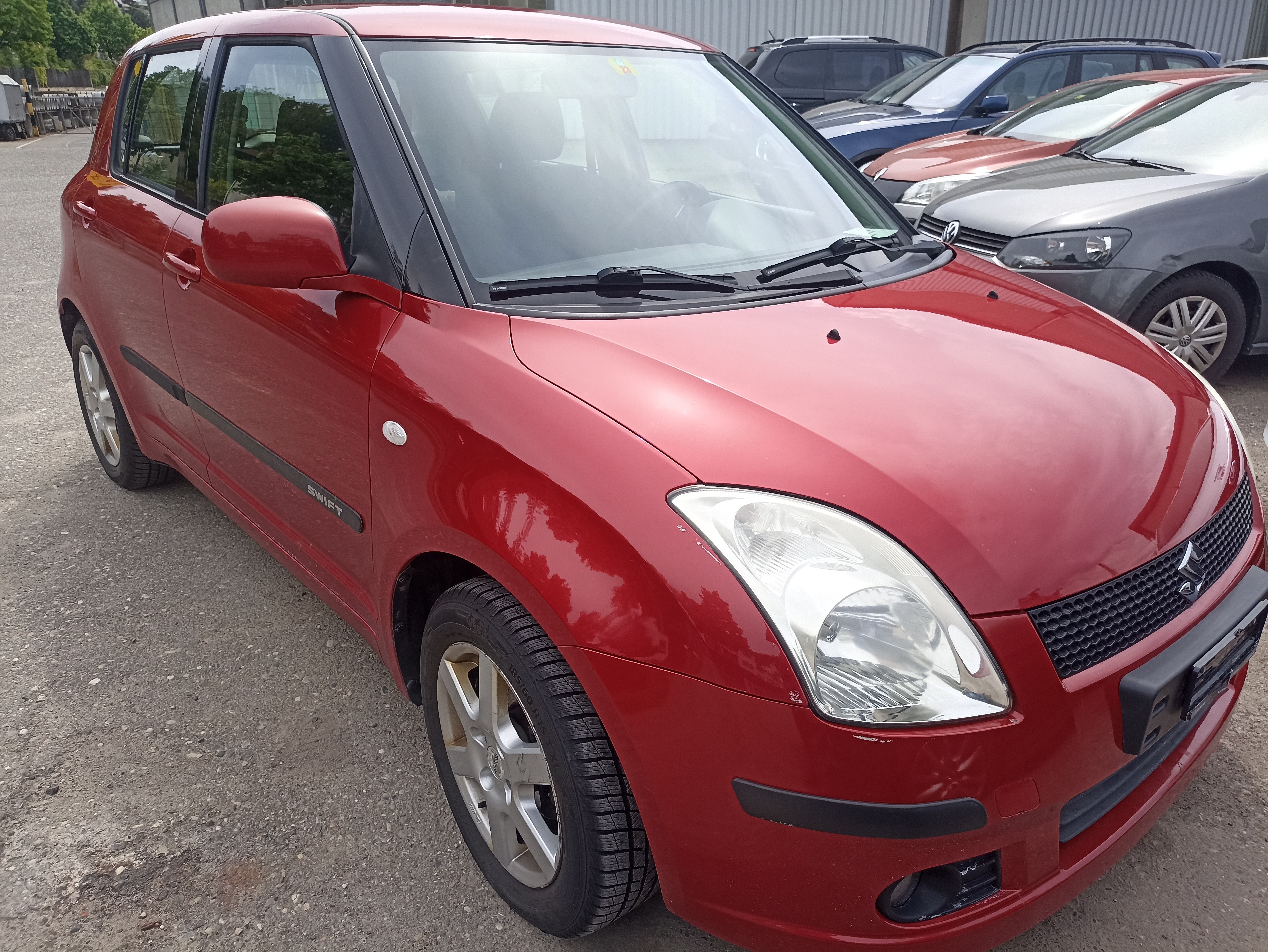 SUZUKI Swift 1.3i 16V GL 4x4