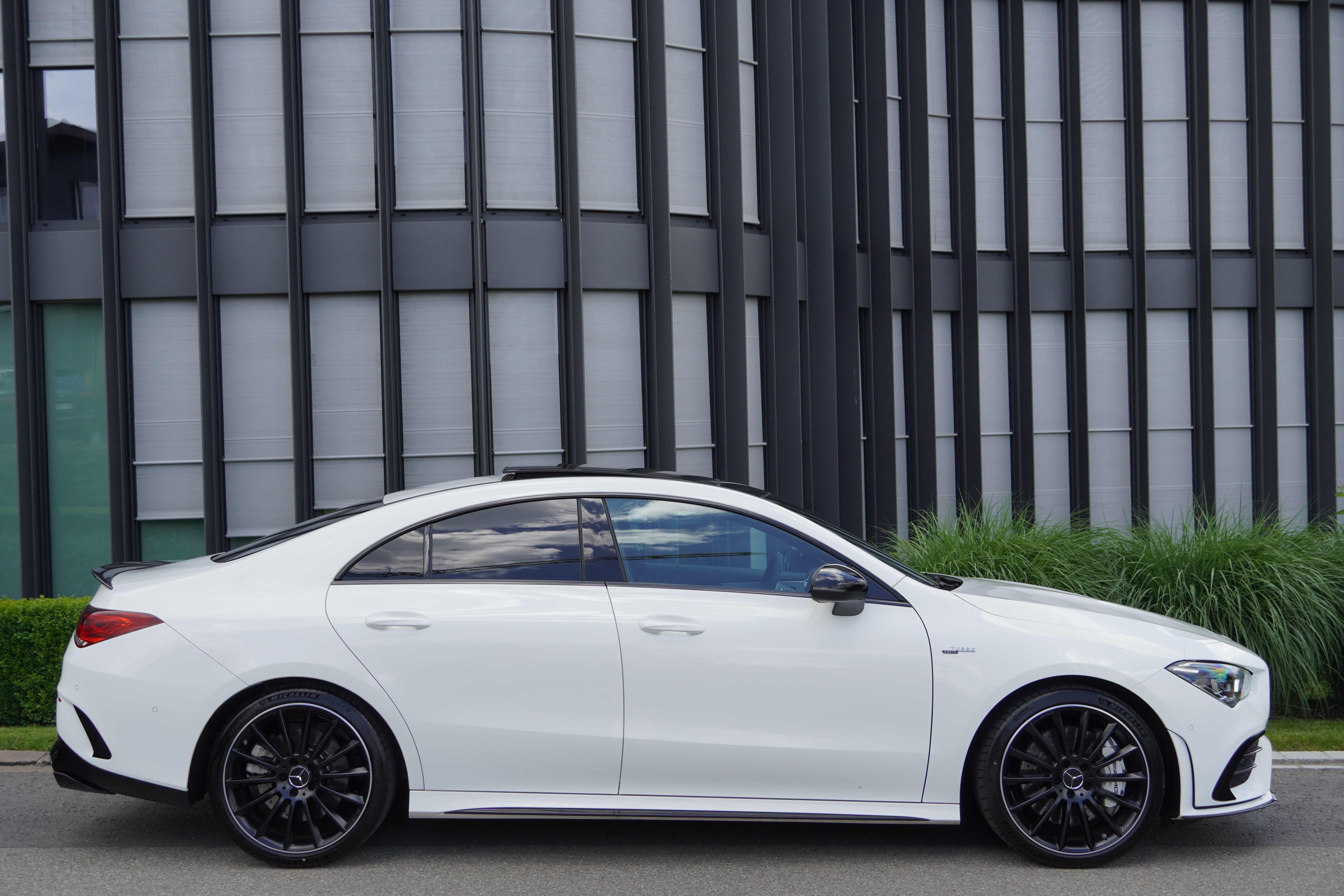 MERCEDES-BENZ CLA 35 AMG 4Matic 7G-DCT